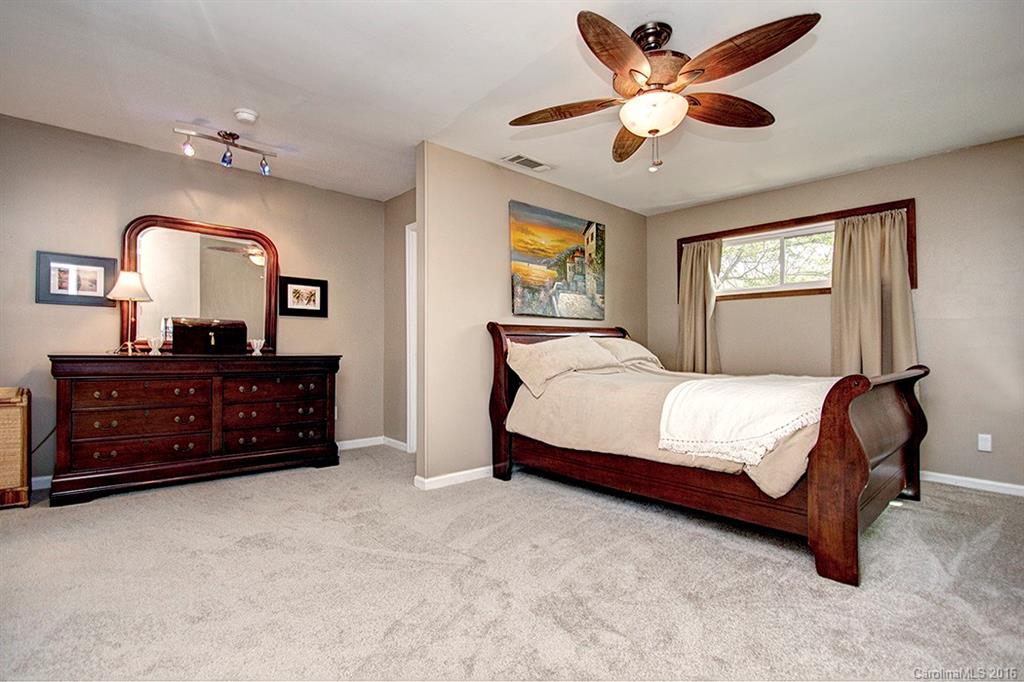 Tega Cay - Residential