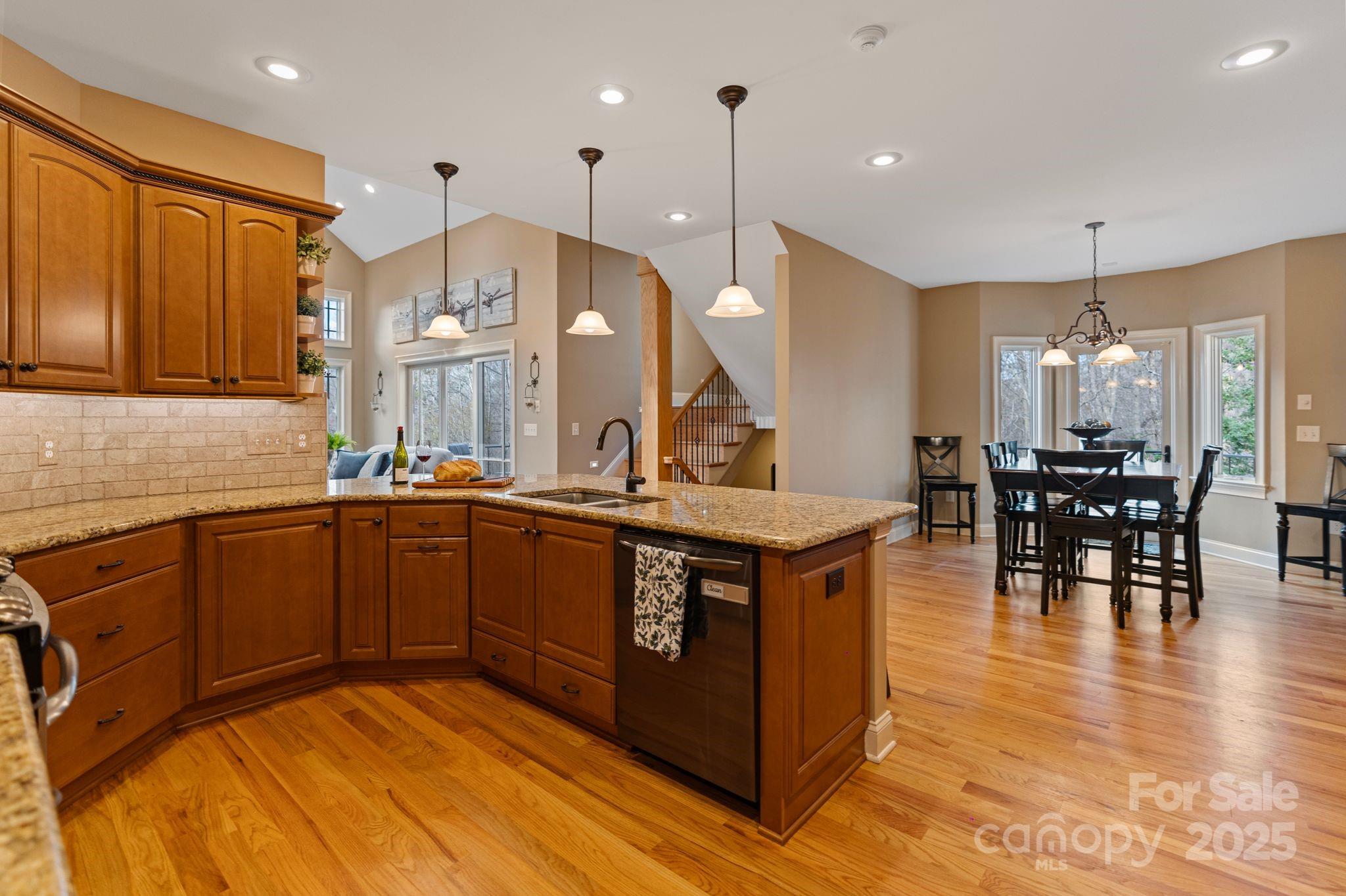 Mountain Creek Ridge - Residential