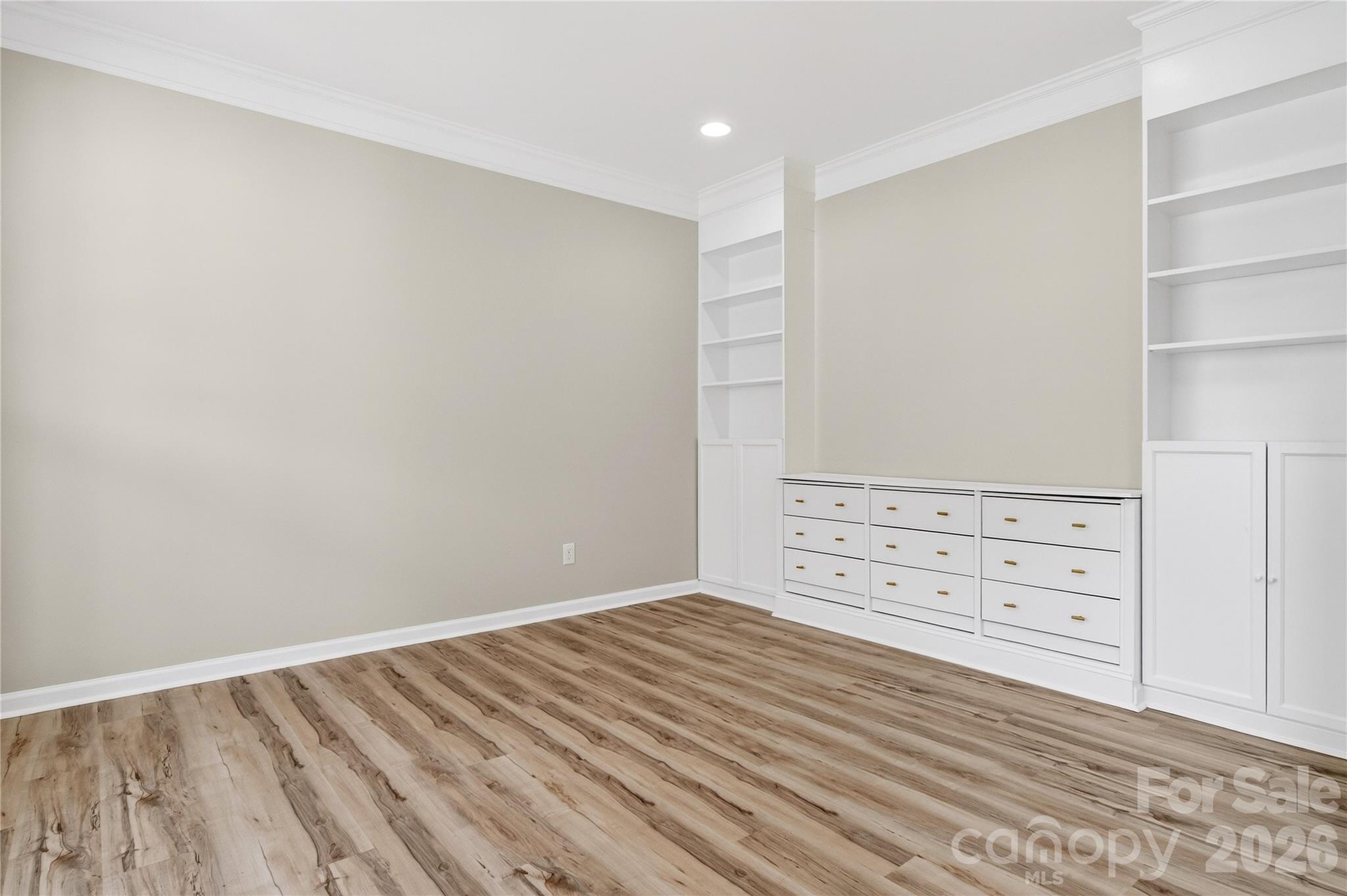 119 N Wendover Trace