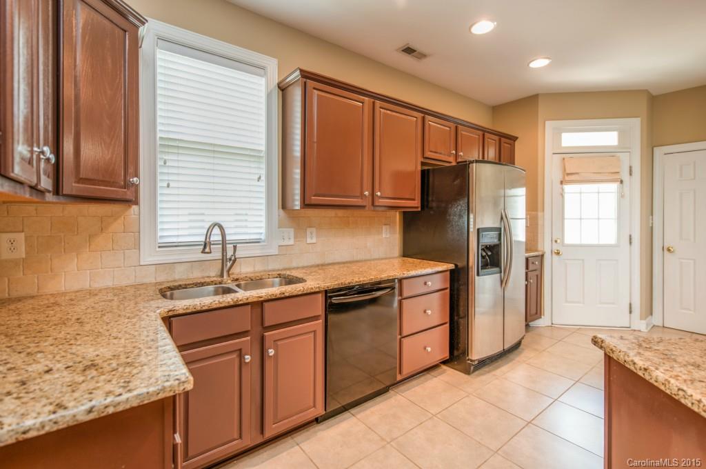 Chestnut Oaks - Residential