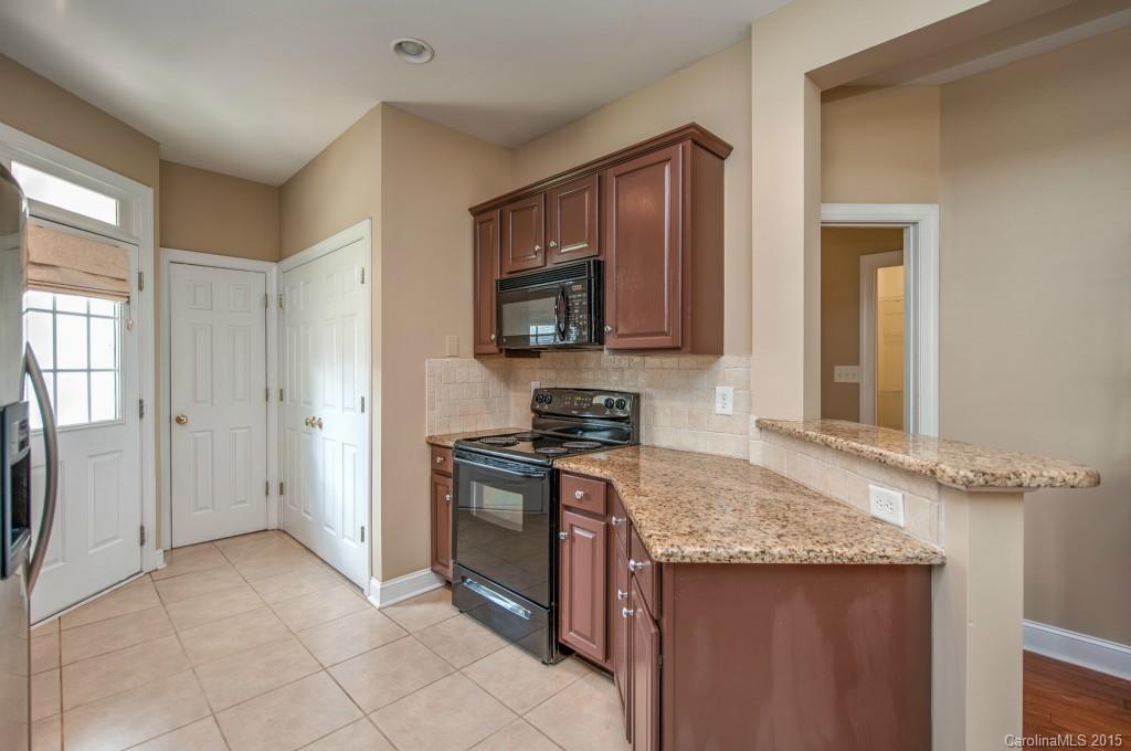 Chestnut Oaks - Residential