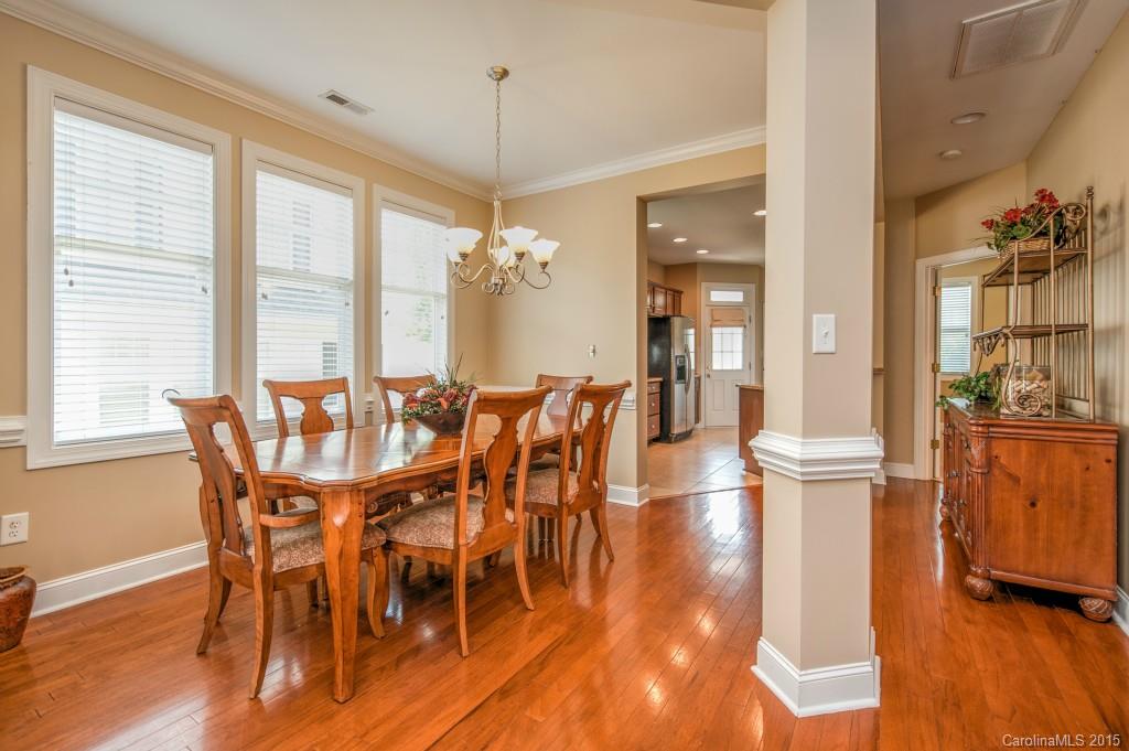 Chestnut Oaks - Residential