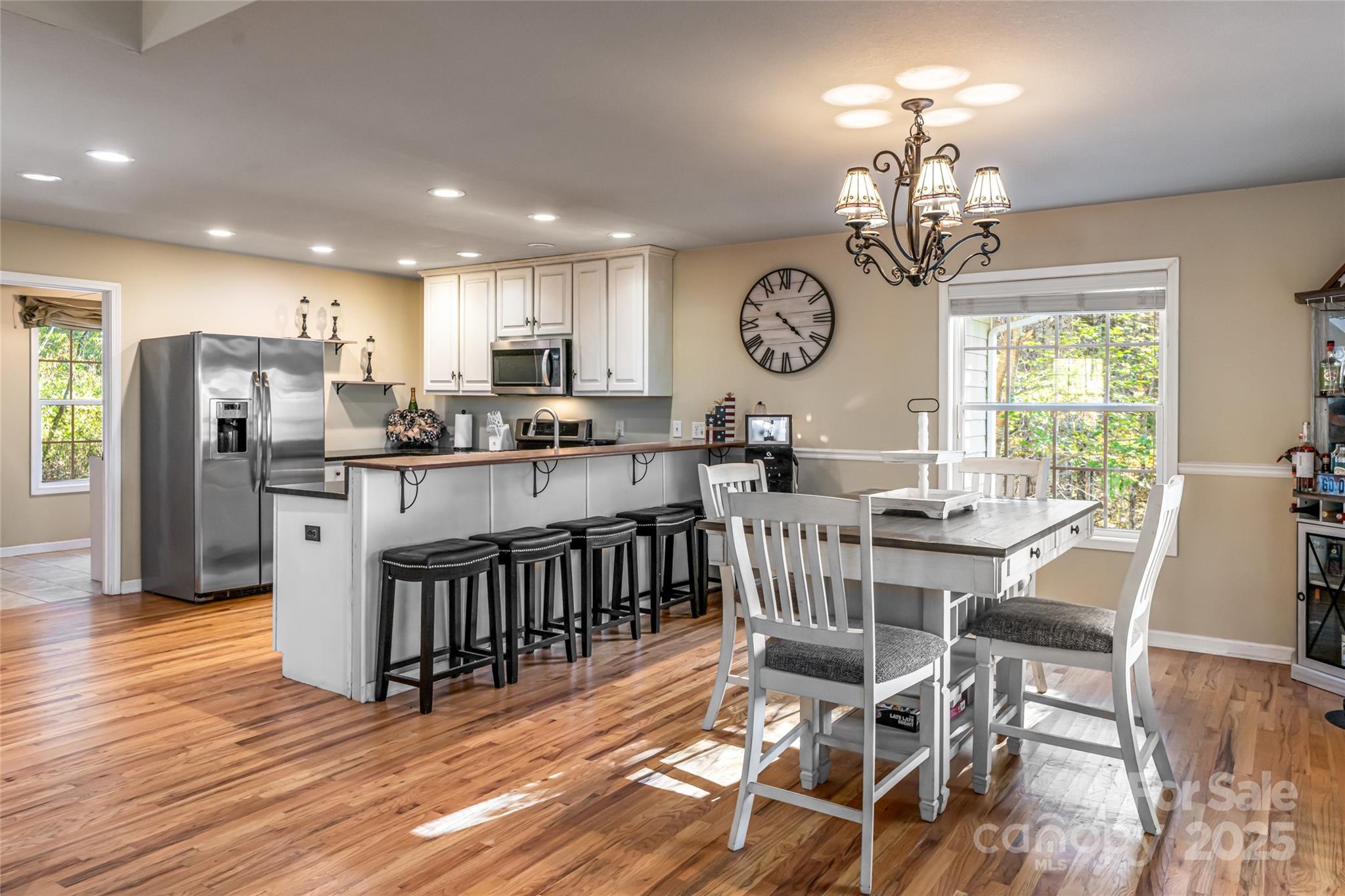 154 Presidential Drive