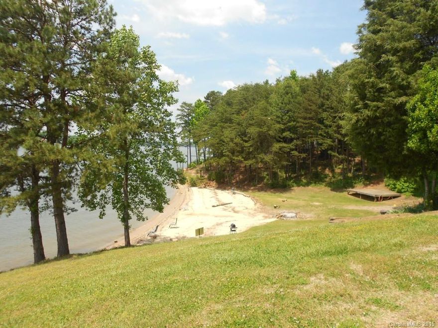 (10/14/14 Seller's said they would take a Back UP Offer, property is scheduled to Close by 1st of March 2015 no additional Extensions will be given).   Be Your Own Boss & Enjoy Living on Lake Wylie! MAJOR source of Income!!! Approx. 94 plus Boat Slips Rented, 200 Family Memberships, Plenty of Rent potential from Dry Boat/Trailer Storage, 22 + Camper sites Rental Income, Bath House for Men & Women, Huge Swimming Pool, 2 Cabins, Warehouse could be renovated for a Very Cool Club House!