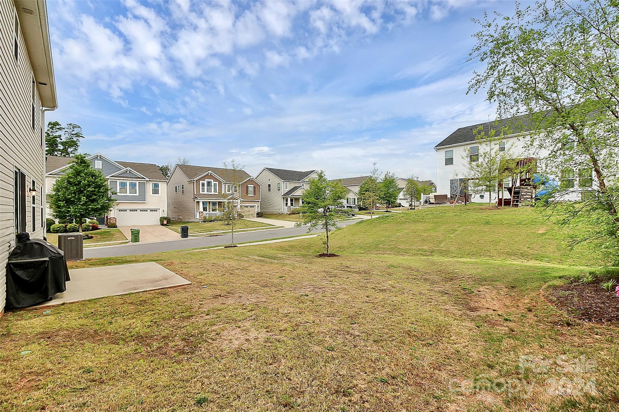 Kings Grove Manor - Residential