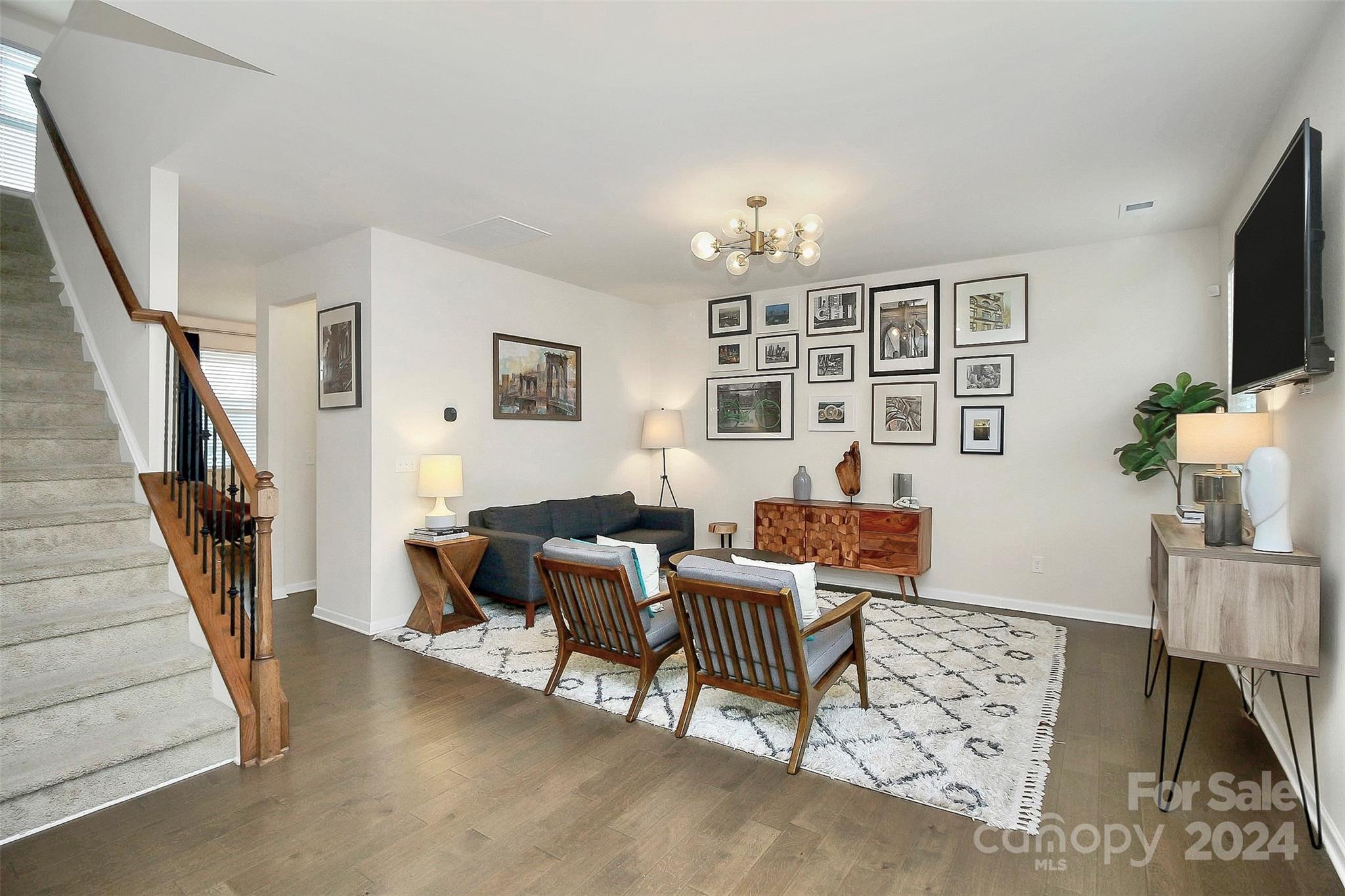 Kings Grove Manor - Residential