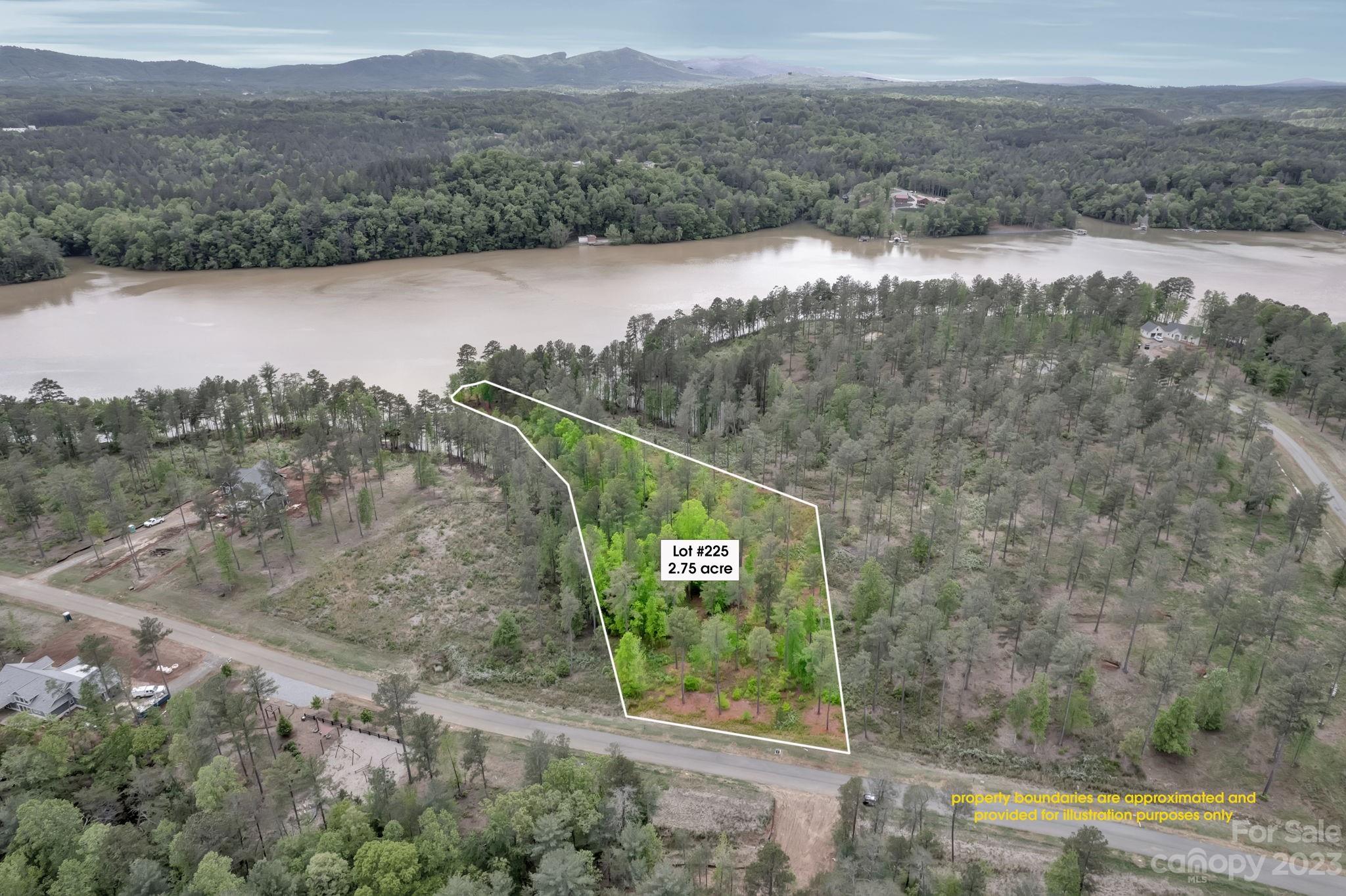 The Waterfront Club - Land