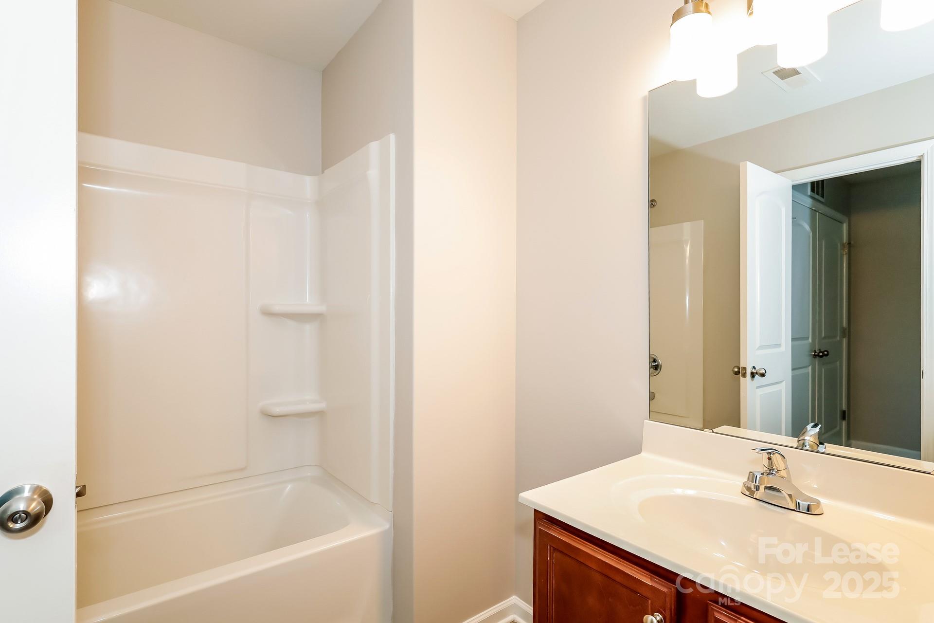 Pennacook - Residential Lease