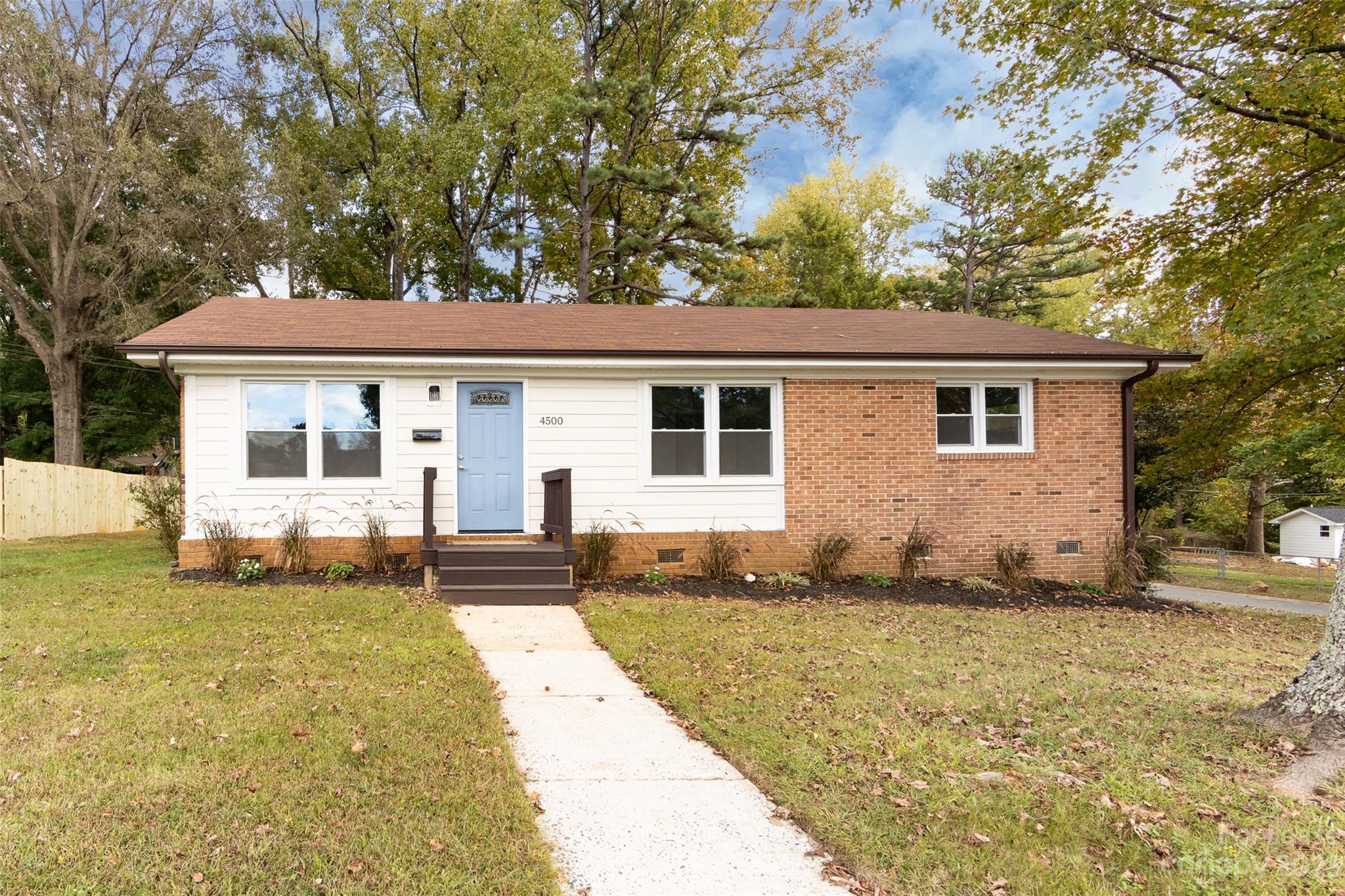 Robinhood Woods - Residential Lease