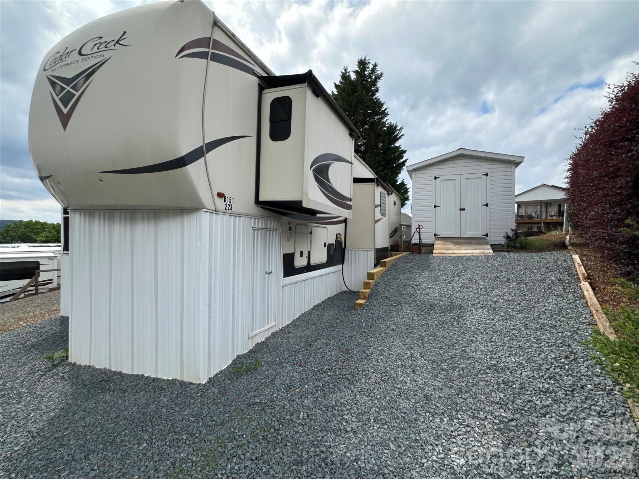 Badin Shores Resort - Residential