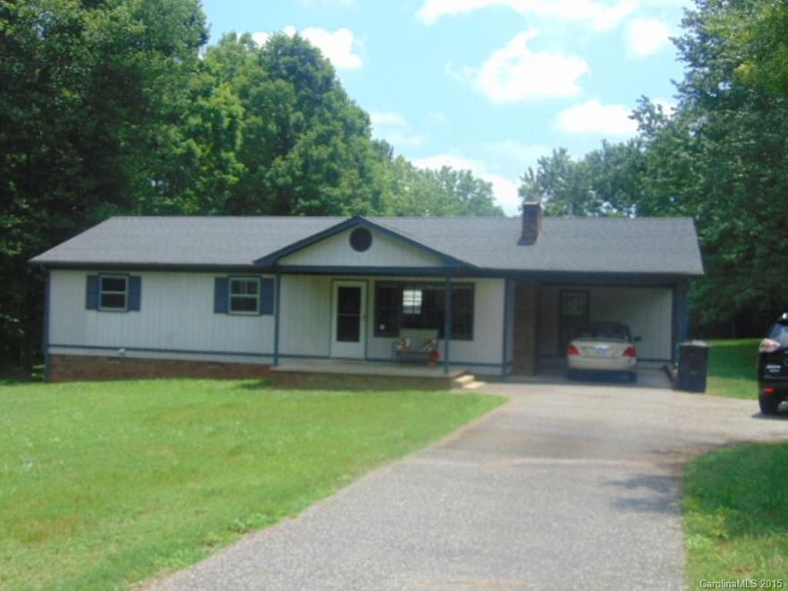 3 Bedroom 1 Bath older home...minutes from Shelby, Cherryville, Fallston and surrounding area!  Minutes from local dining and shopping, with all the charm and feel of country living!  HUGE wired Workshop with bay door...and a smaller storage building for yard equipment, Spacious deck across the back of the home ..perfect for grilling steaks and entertaining!  Home also provides a back up generator for added winter protection.