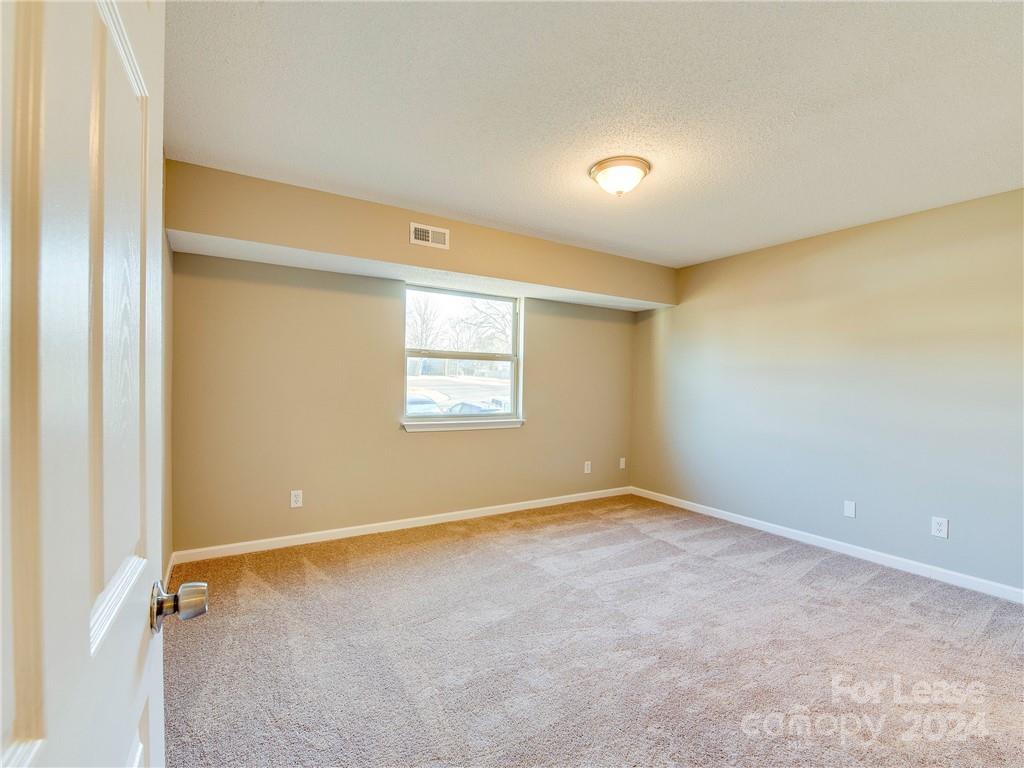 Montclaire South - Residential Lease