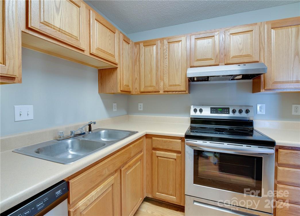 Montclaire South - Residential Lease