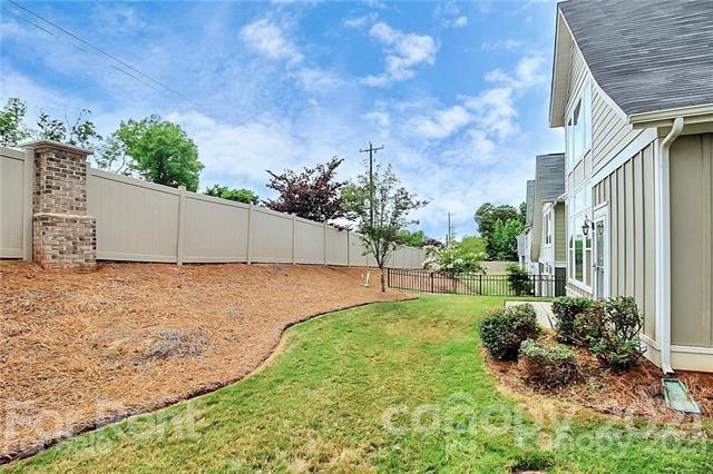 Sonoma - Residential Lease