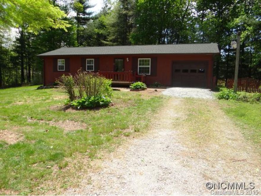 Newly remodeled home convenient to H-Ville or interstate. Great big level yard that backs up to horse pasture w/ nice existing landscaping. Interior freshly made over w/ new carpet, paint, refinished wood floors & new floors in kitchen/baths. Master bath & private doors leading to side deck make master suite extra sweet. Double paned windows & newer roof to keep out the elements. Passthrough from kitchen to living area makes for an open floorpan.