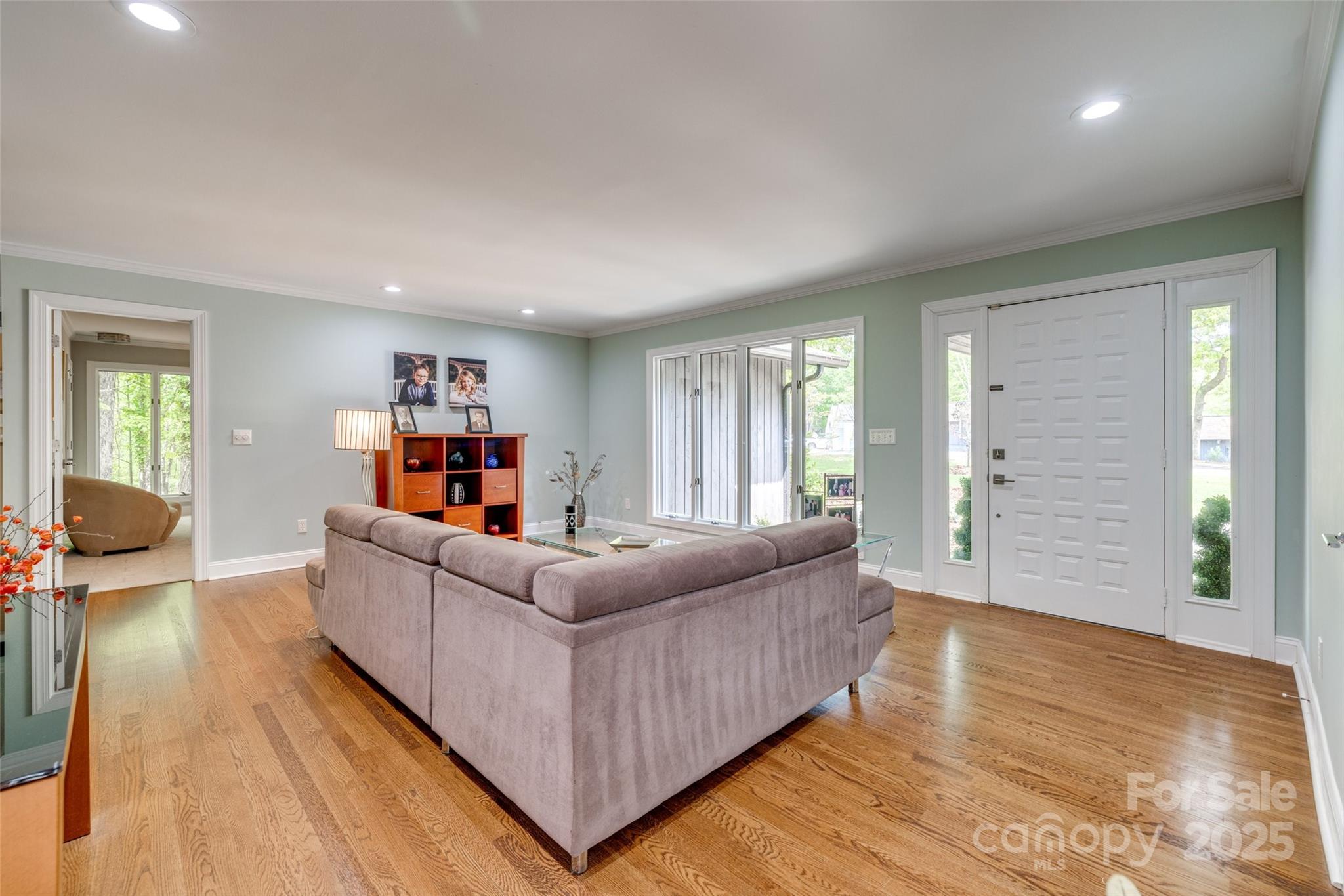 Tega Cay - Residential