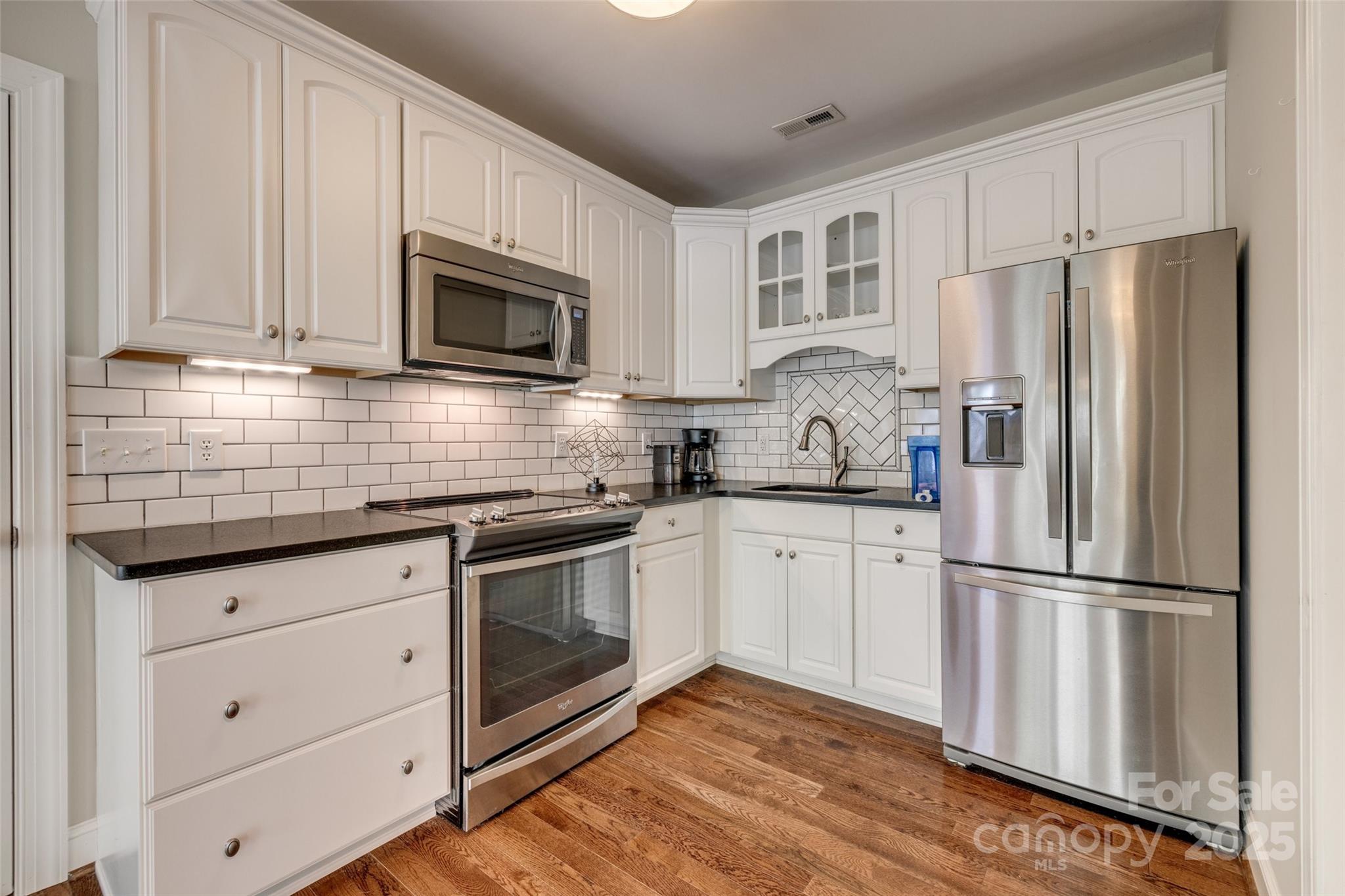 Tega Cay - Residential