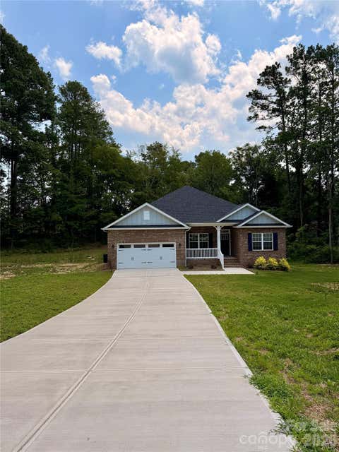Photo of 2913 Waterford Lane #34, Albemarle, NC 28001 (MLS # 4304424)