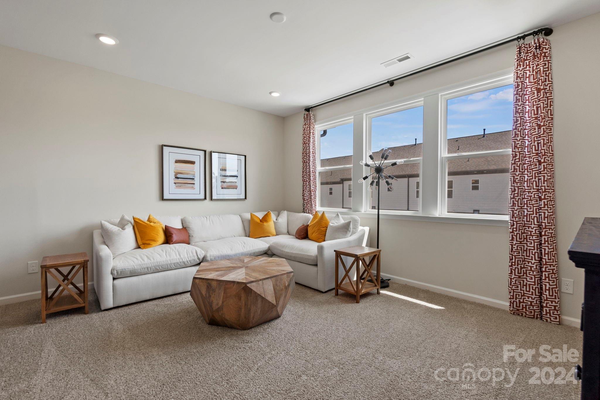 The Ridge at Sugar Creek - Residential