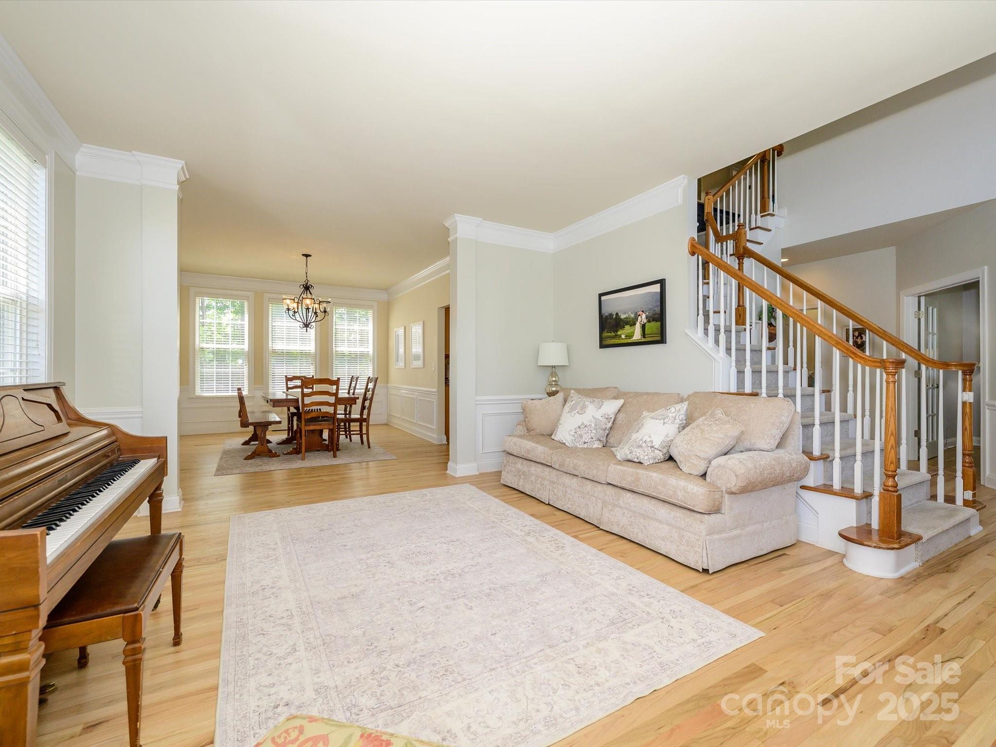 10944 Persimmon Creek Drive