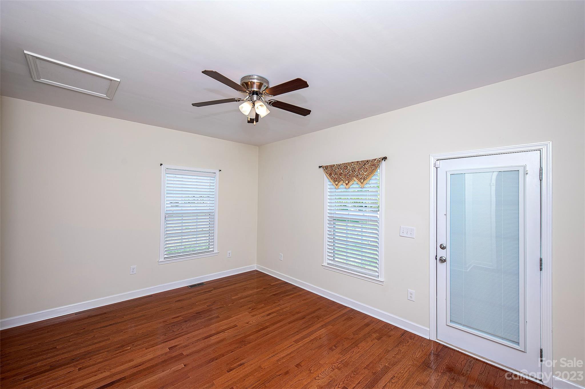 StoneRidge Lakes - Residential