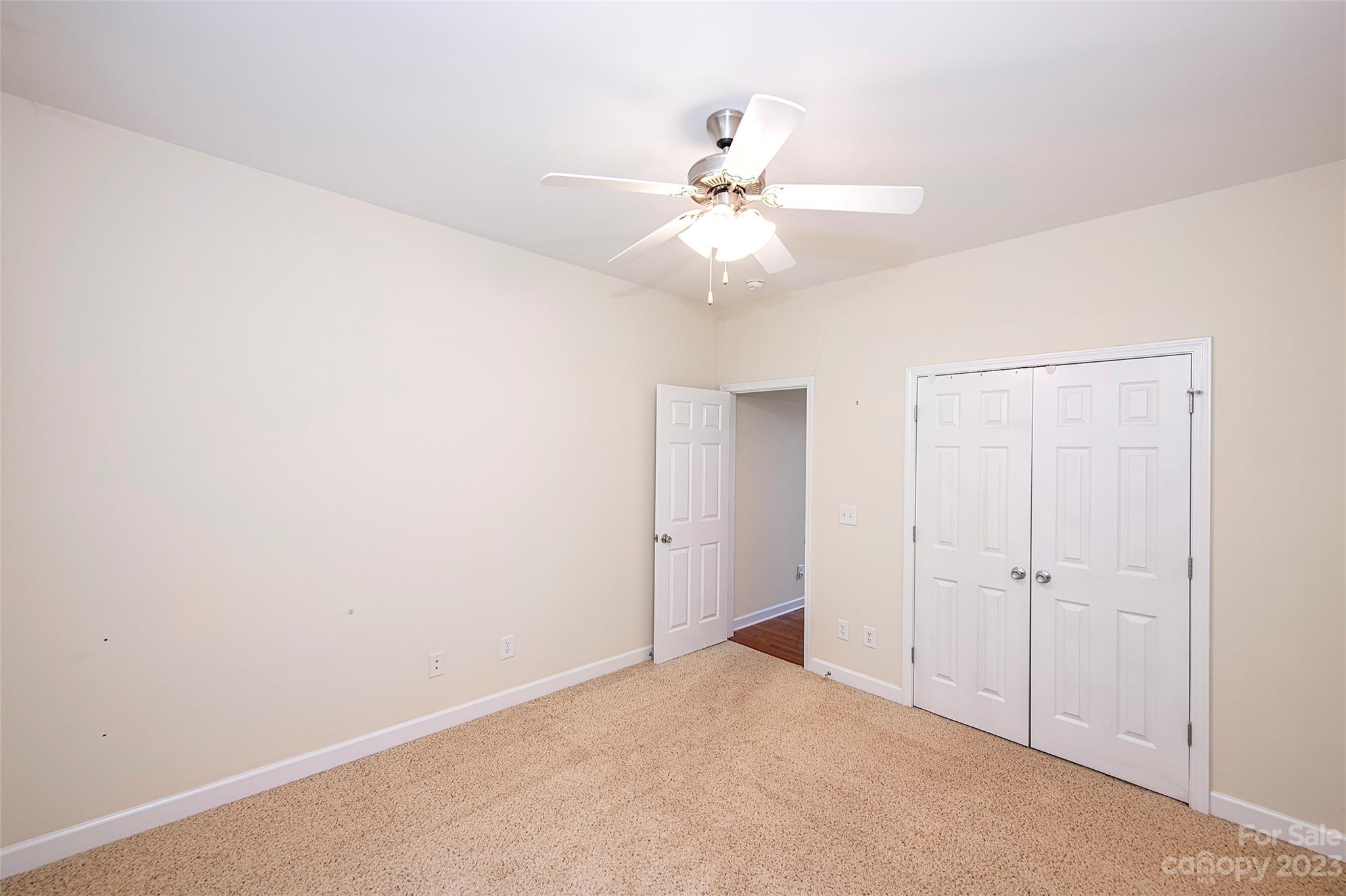 StoneRidge Lakes - Residential