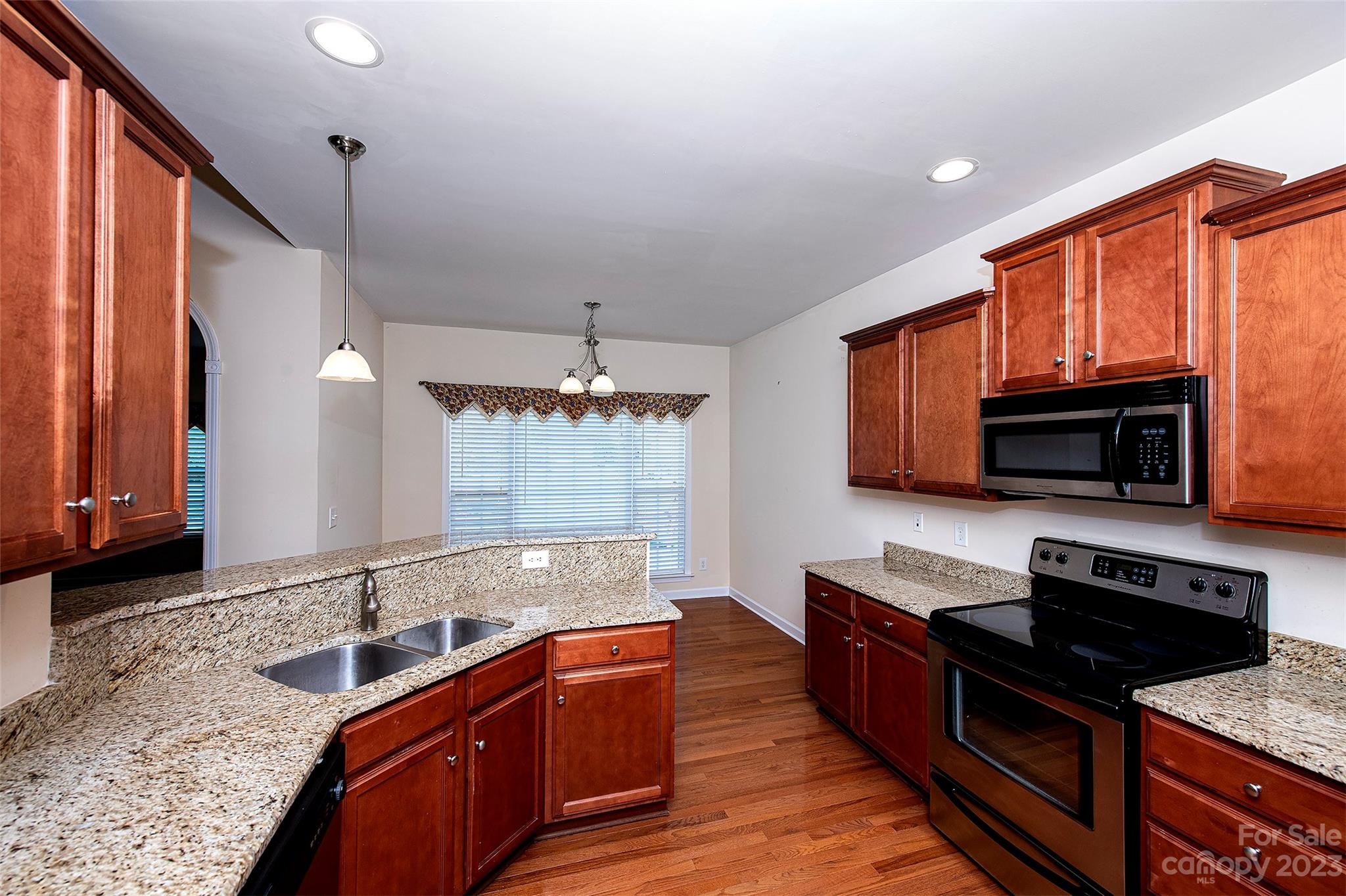 StoneRidge Lakes - Residential