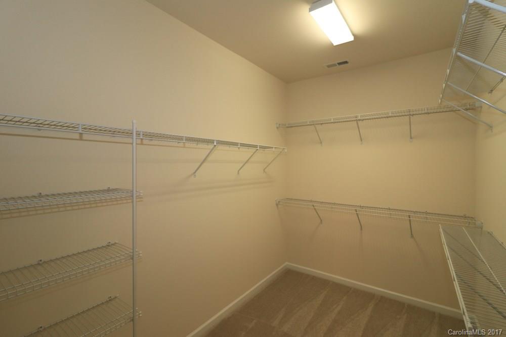 Hawks Creek - Residential