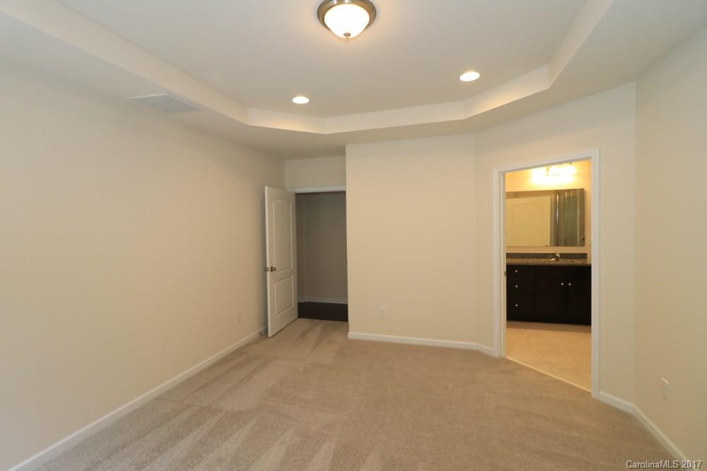 Hawks Creek - Residential