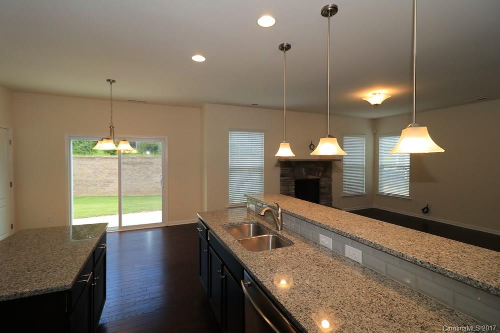 Hawks Creek - Residential