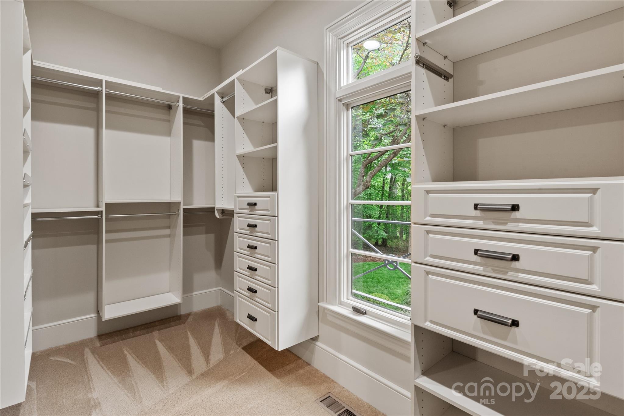 Chatelaine - Residential