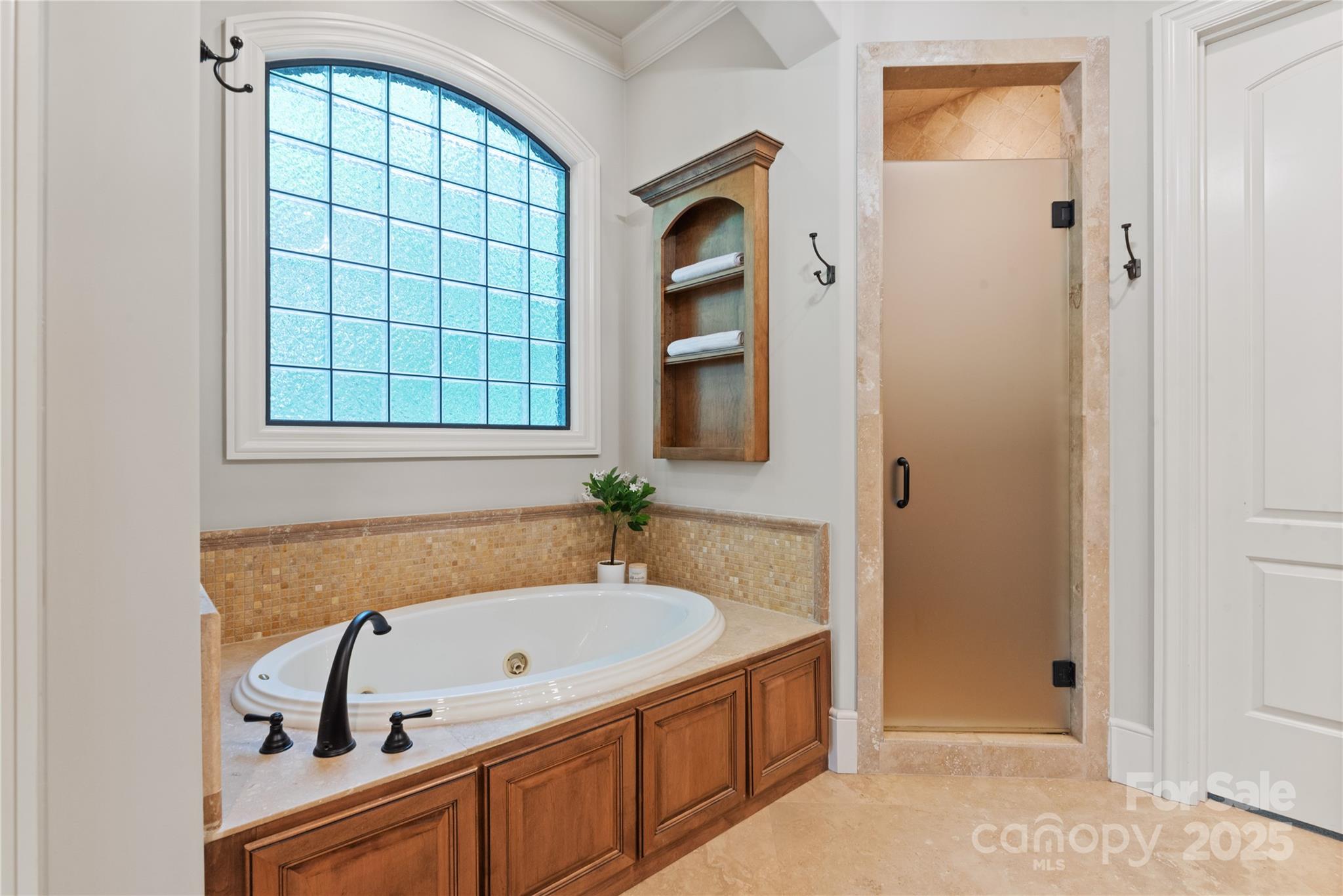 Chatelaine - Residential