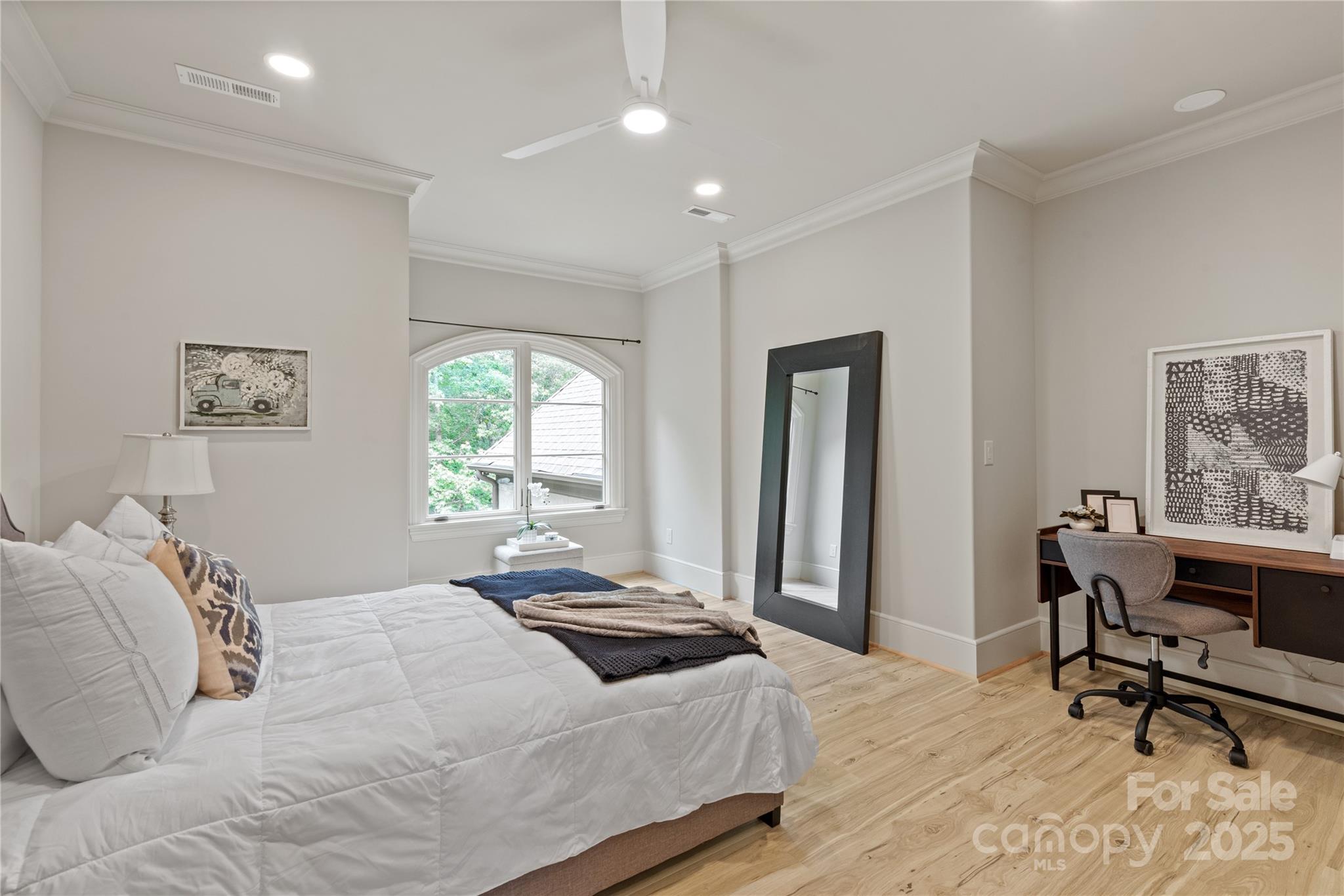 Chatelaine - Residential