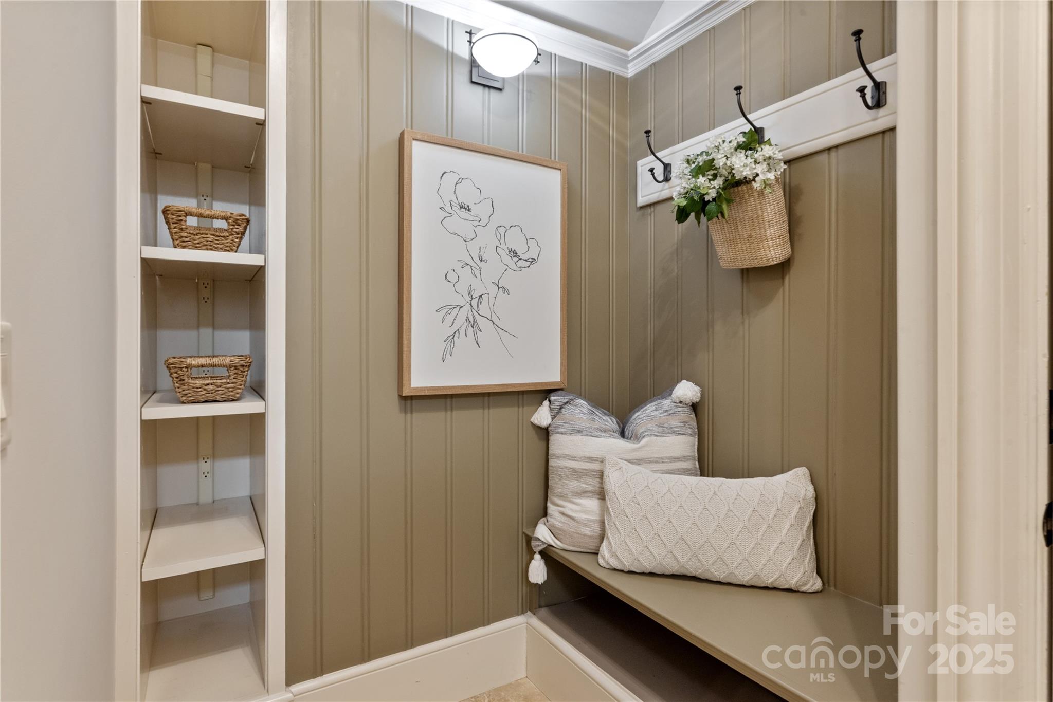 Chatelaine - Residential