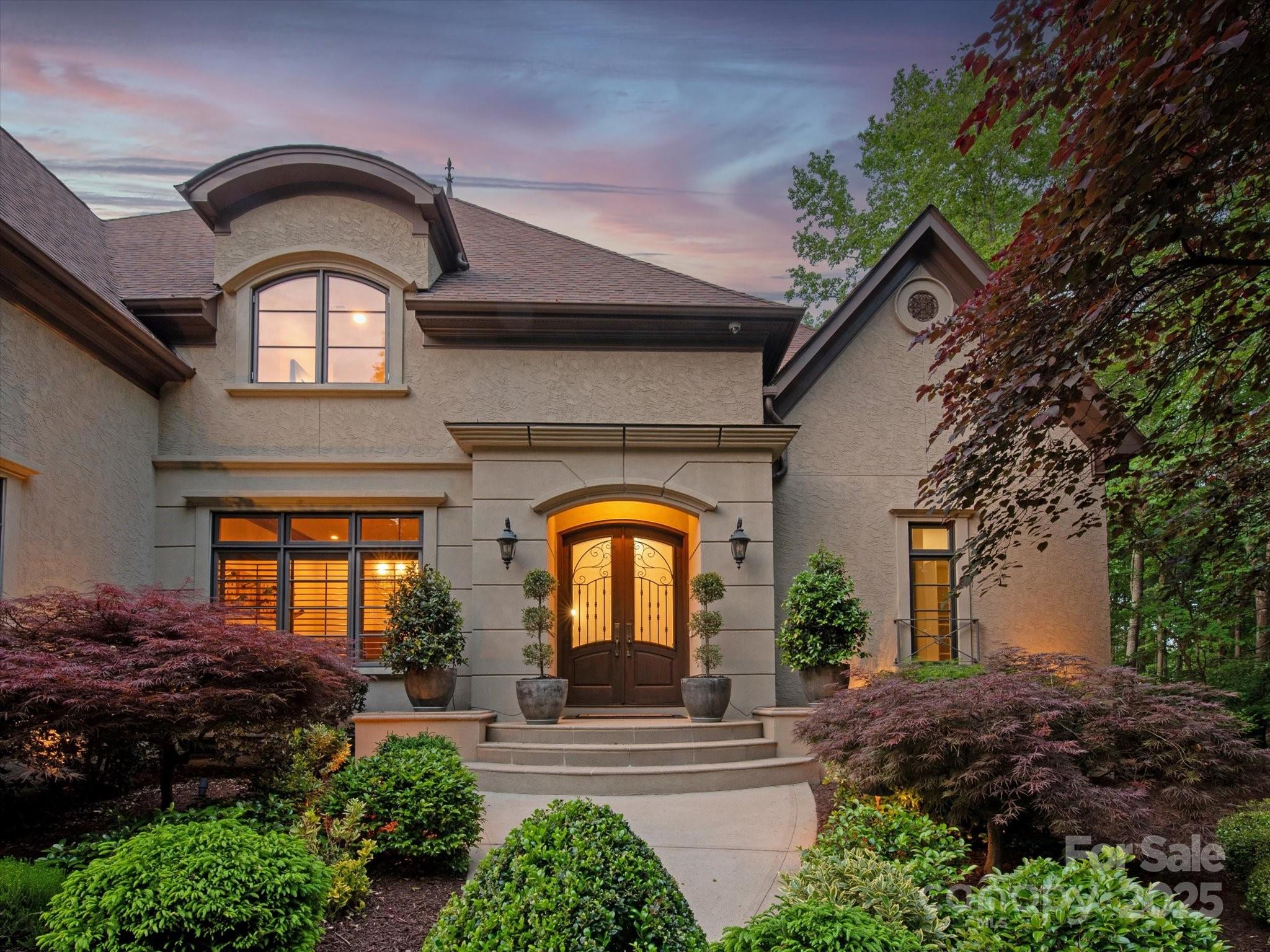 405 Gladelynn Way
