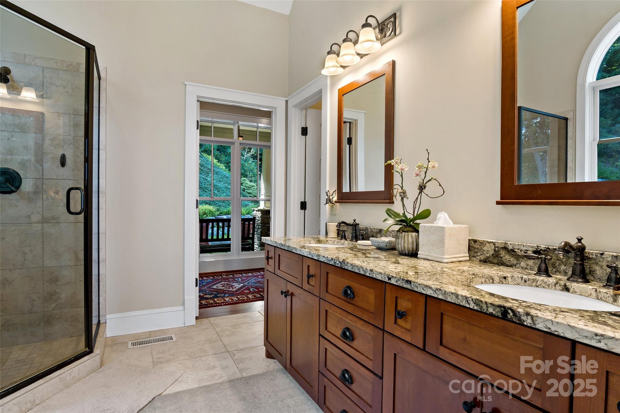 Gateway Mountain - Residential