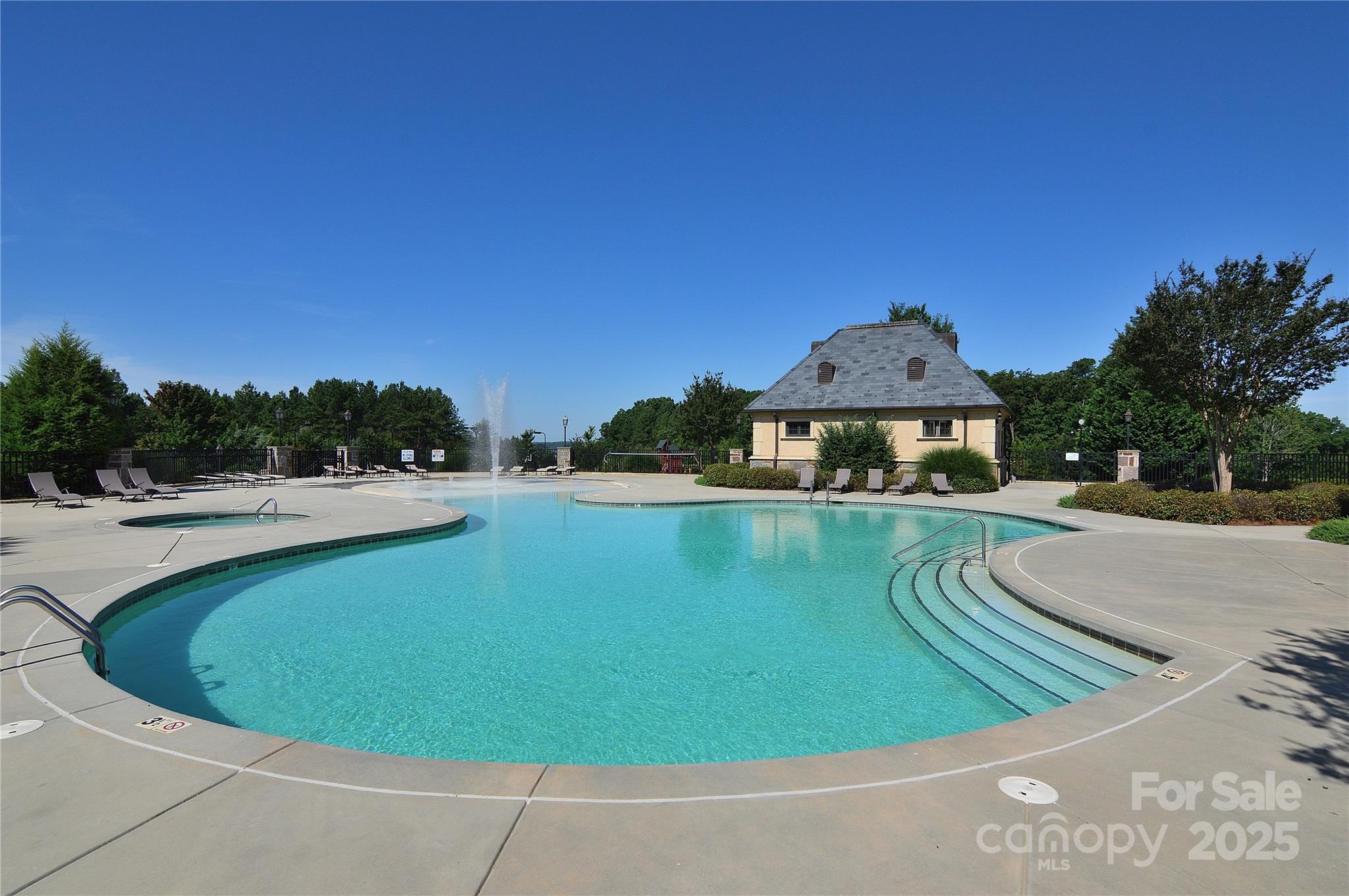 Reflection Pointe - Land