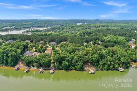 Photo of 3223 Lake Pointe Drive #94, Belmont, NC 28012 (MLS # 4261150)