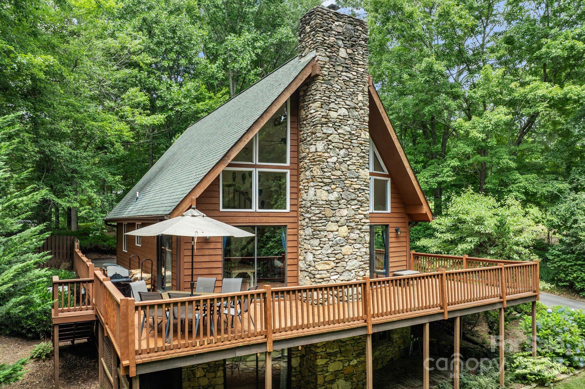 19 Mountain Brook Drive