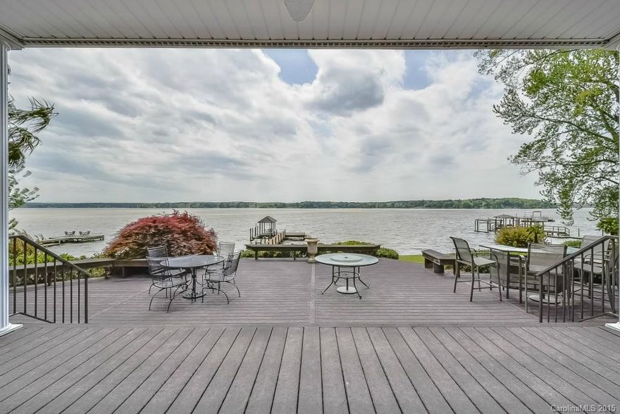 YOUR DREAM RETREAT on Lake Wateree. amazing views, unrivaled panoramic sunsets 4 Sweeping Bedroom Suites w/ Master Super Closet, stunning Master Bath, 2 complete living spaces for family & guests,  perfect for entertainment, open spaces, elegant furnishings, sliding glass doors, fully equipped Gym Room, hand painted murals by Californian Designer.  Luxury yet Lake atmosphere. Take pleasure in the Virtual Tour then schedule a personal showing w/ the Listing Agent!