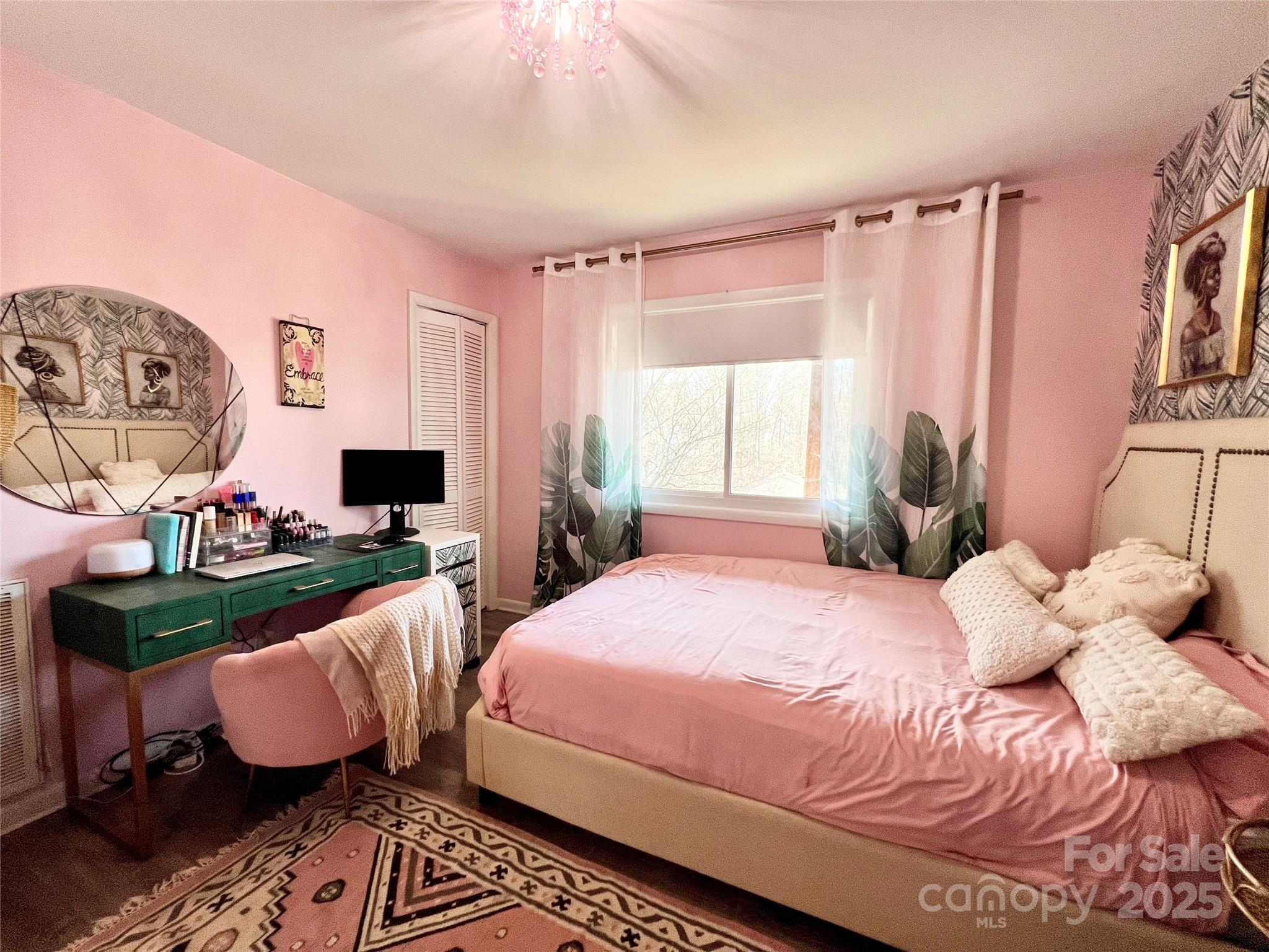 Tega Cay - Residential