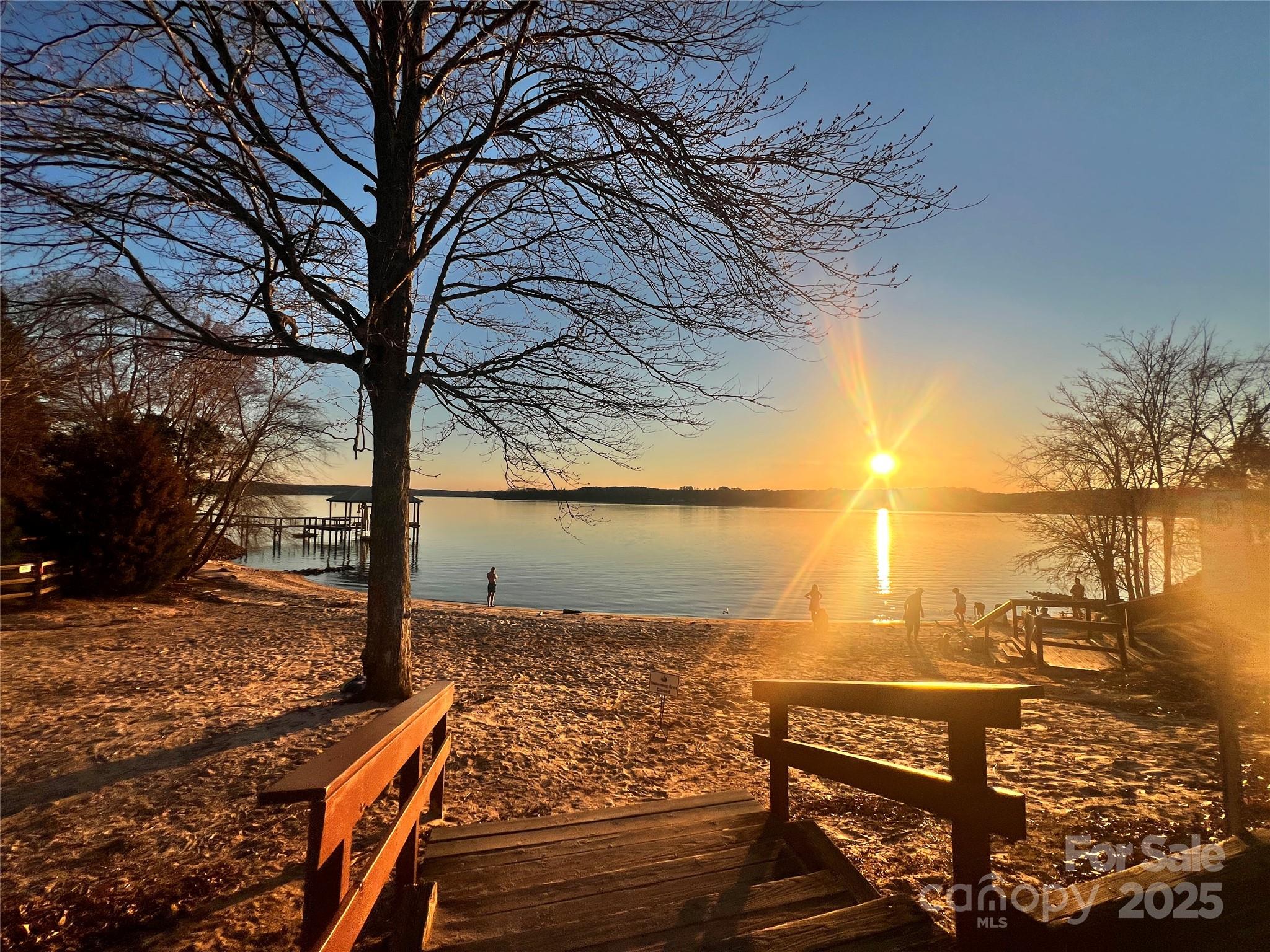 Tega Cay - Residential