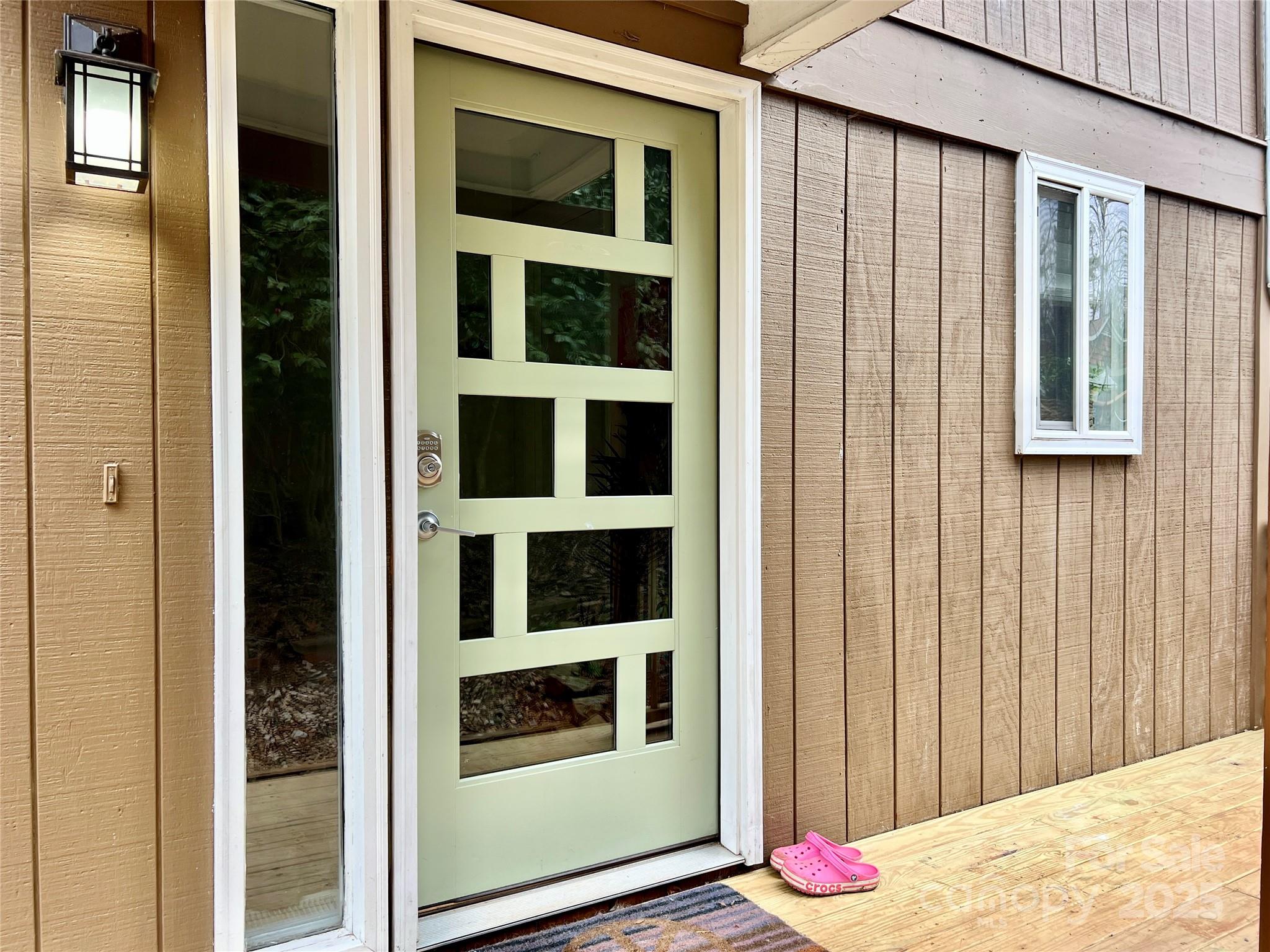 Tega Cay - Residential