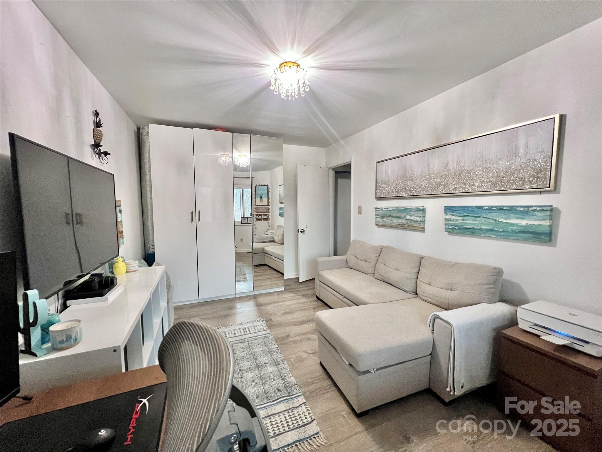 Tega Cay - Residential