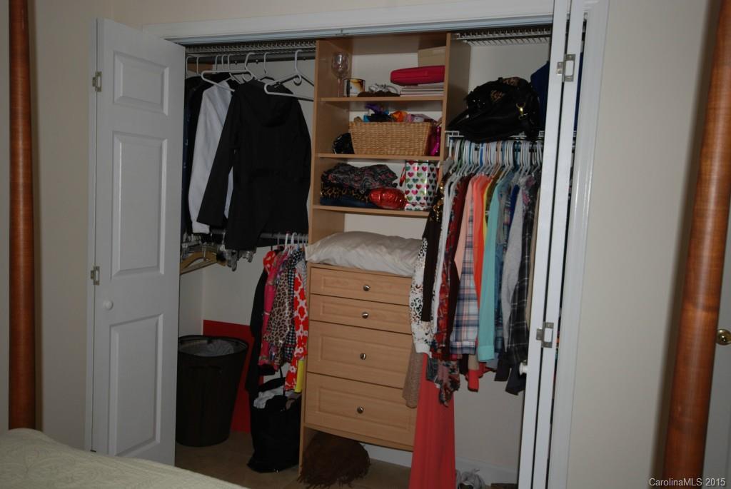 Tega Cay - Residential