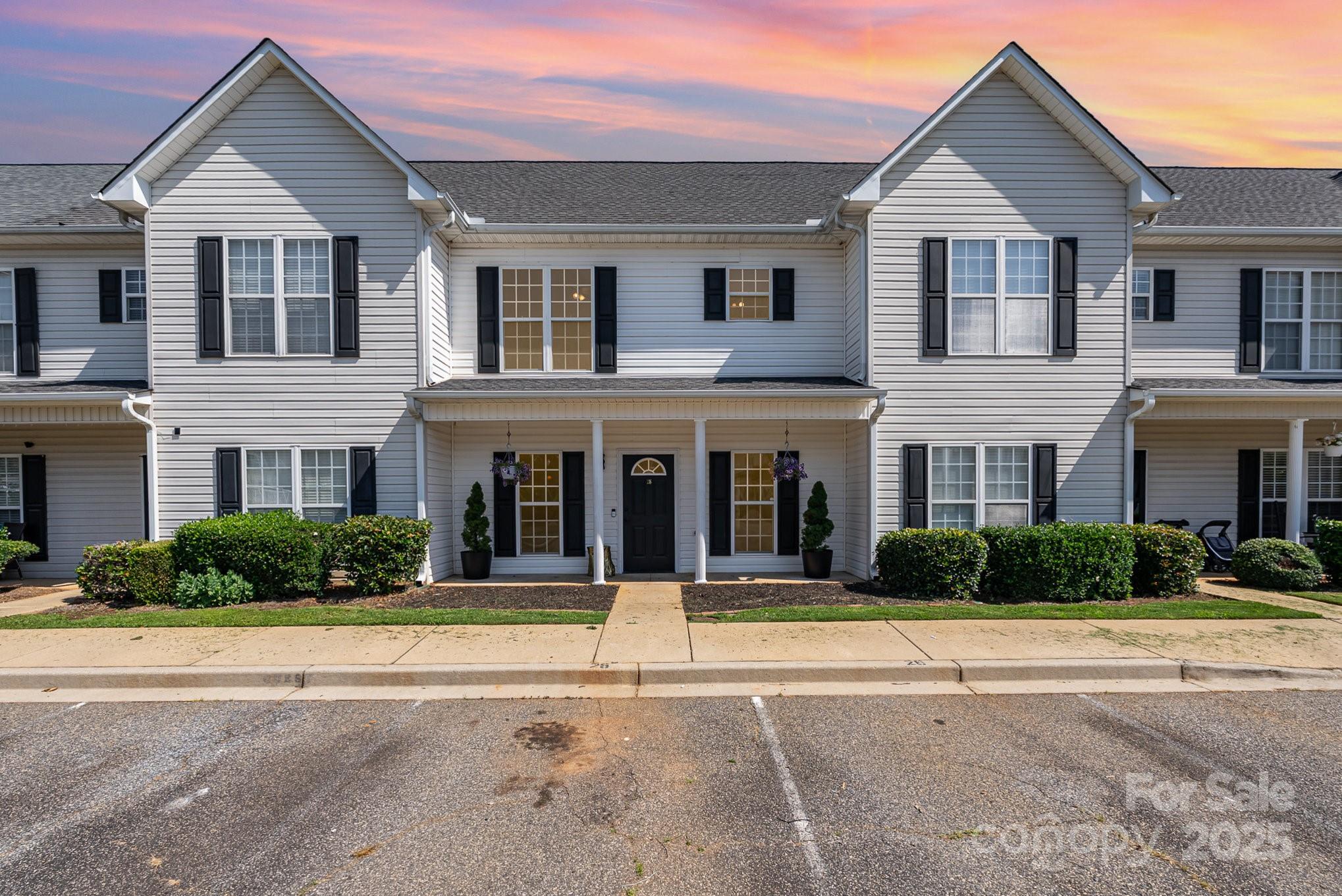 Summer Stone Townes - Residential