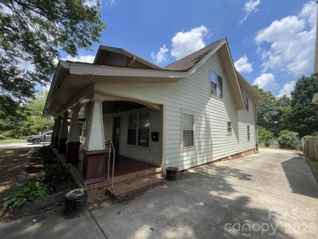 1512 Ivey Drive