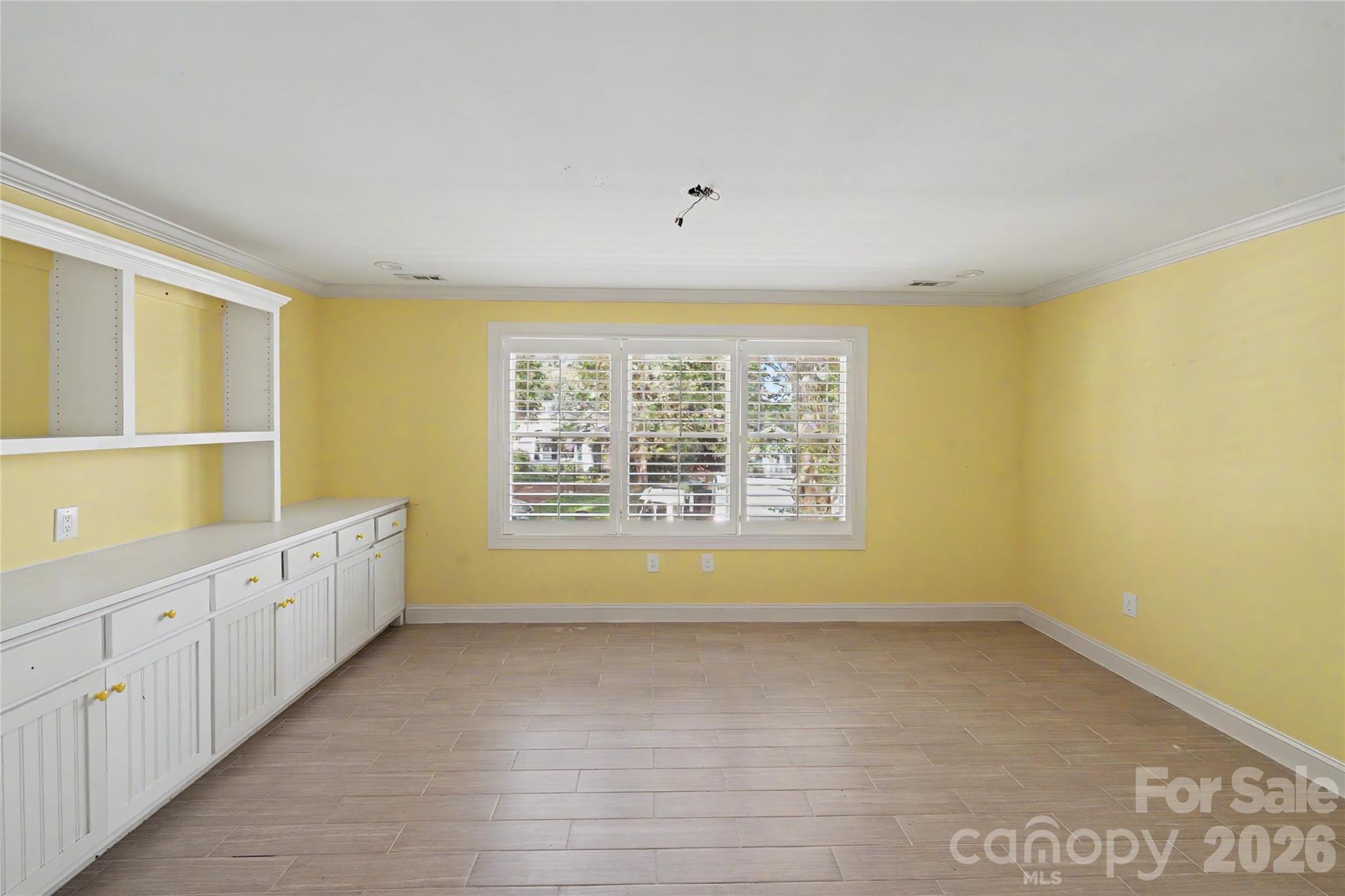 1512 Ivey Drive