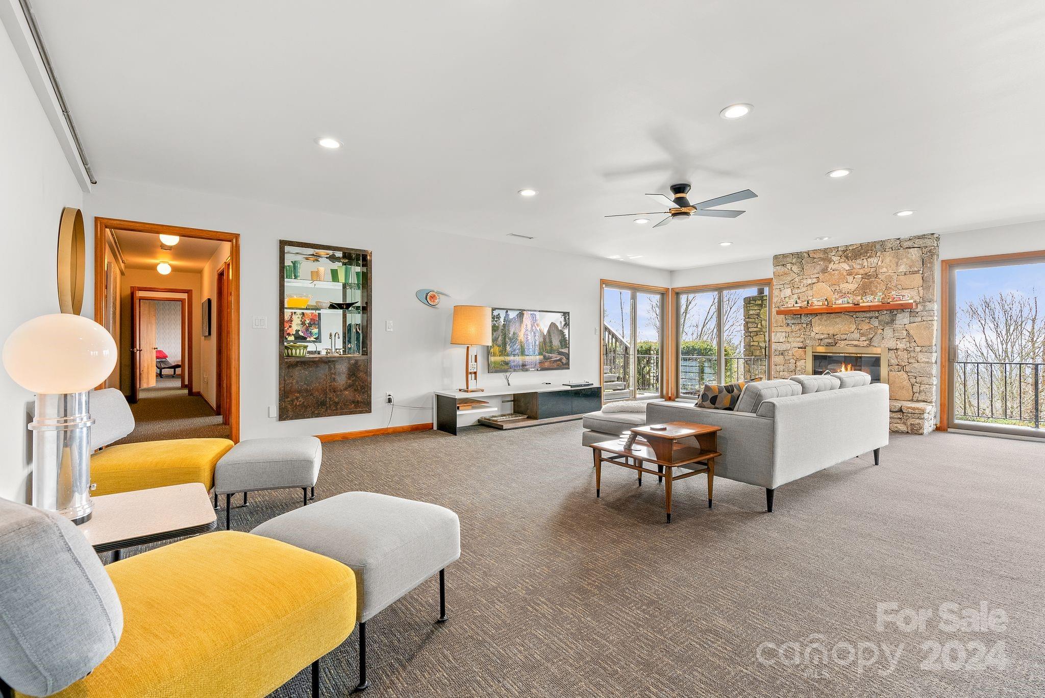 Mountain Meadows - Residential