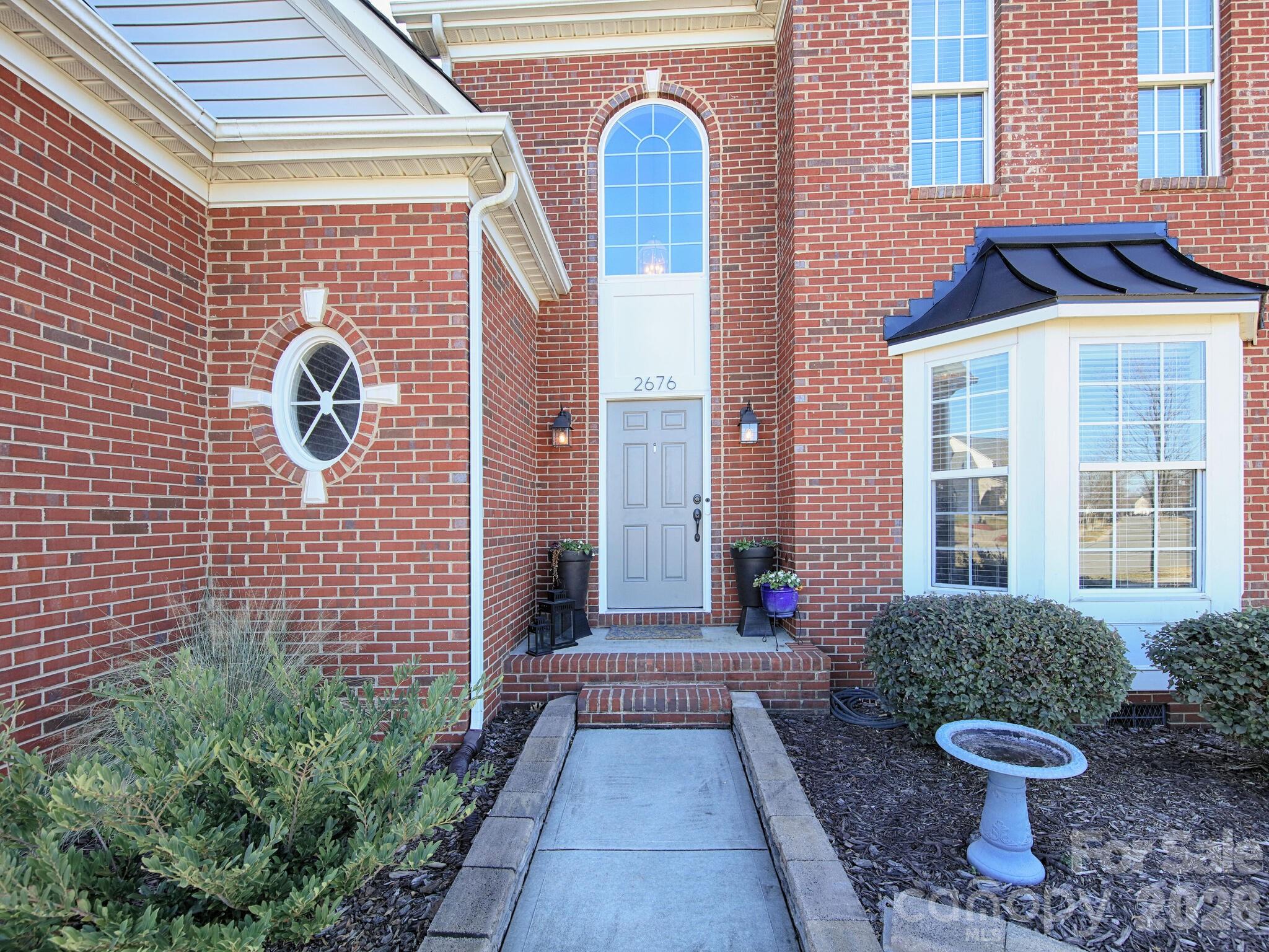 2676 Sunberry Lane NW